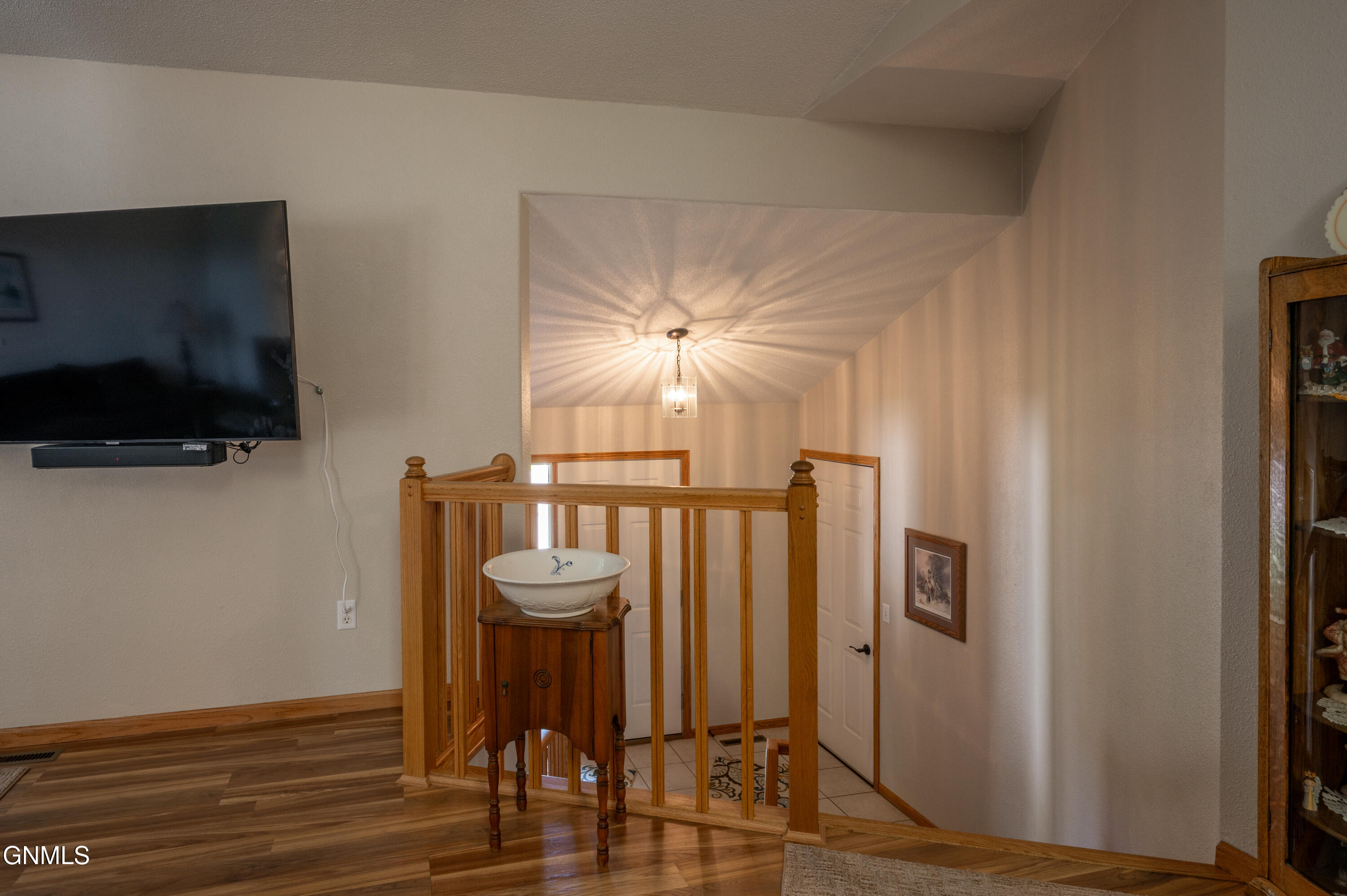 property viewer photo 52