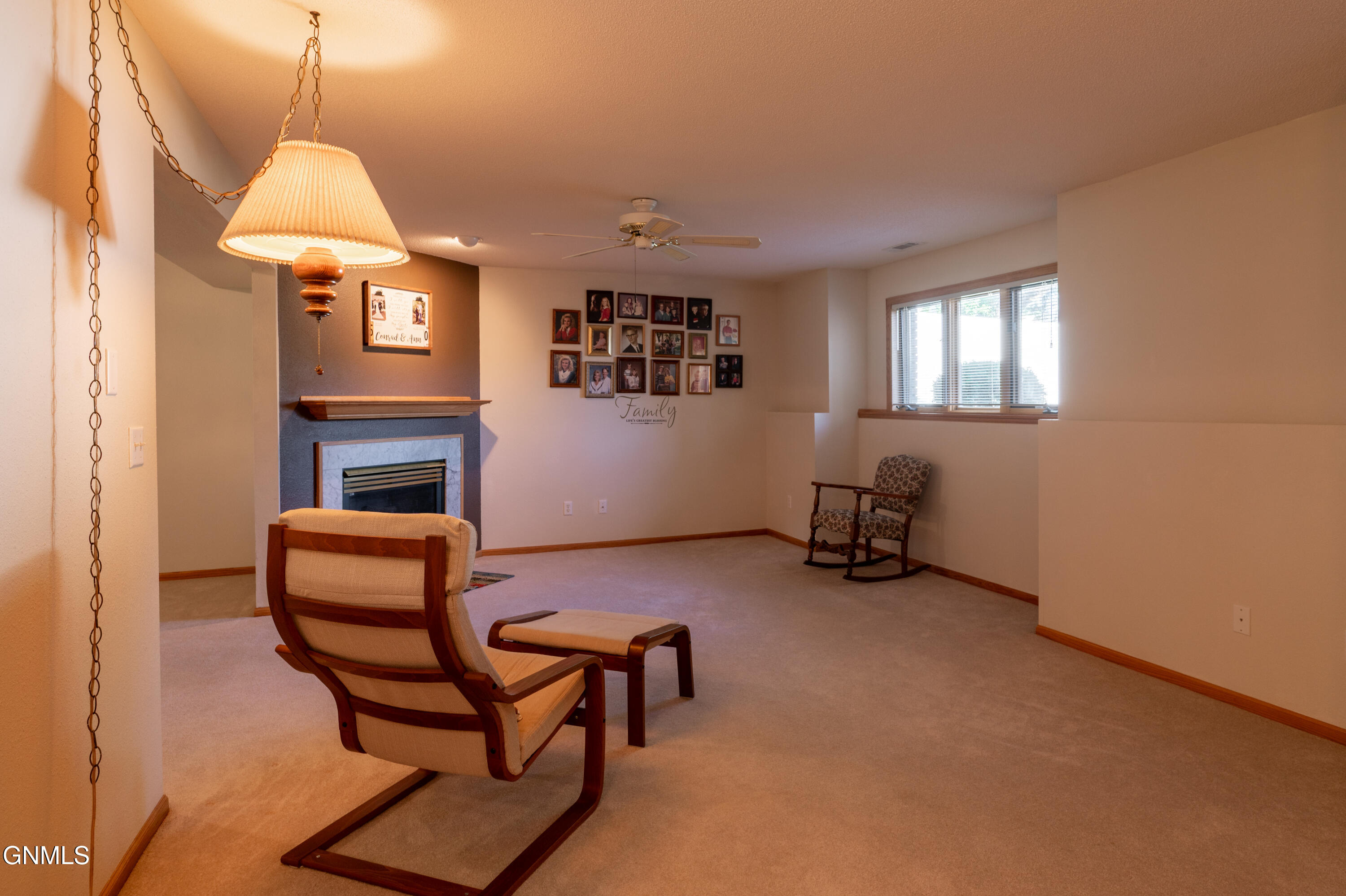 property viewer photo 6