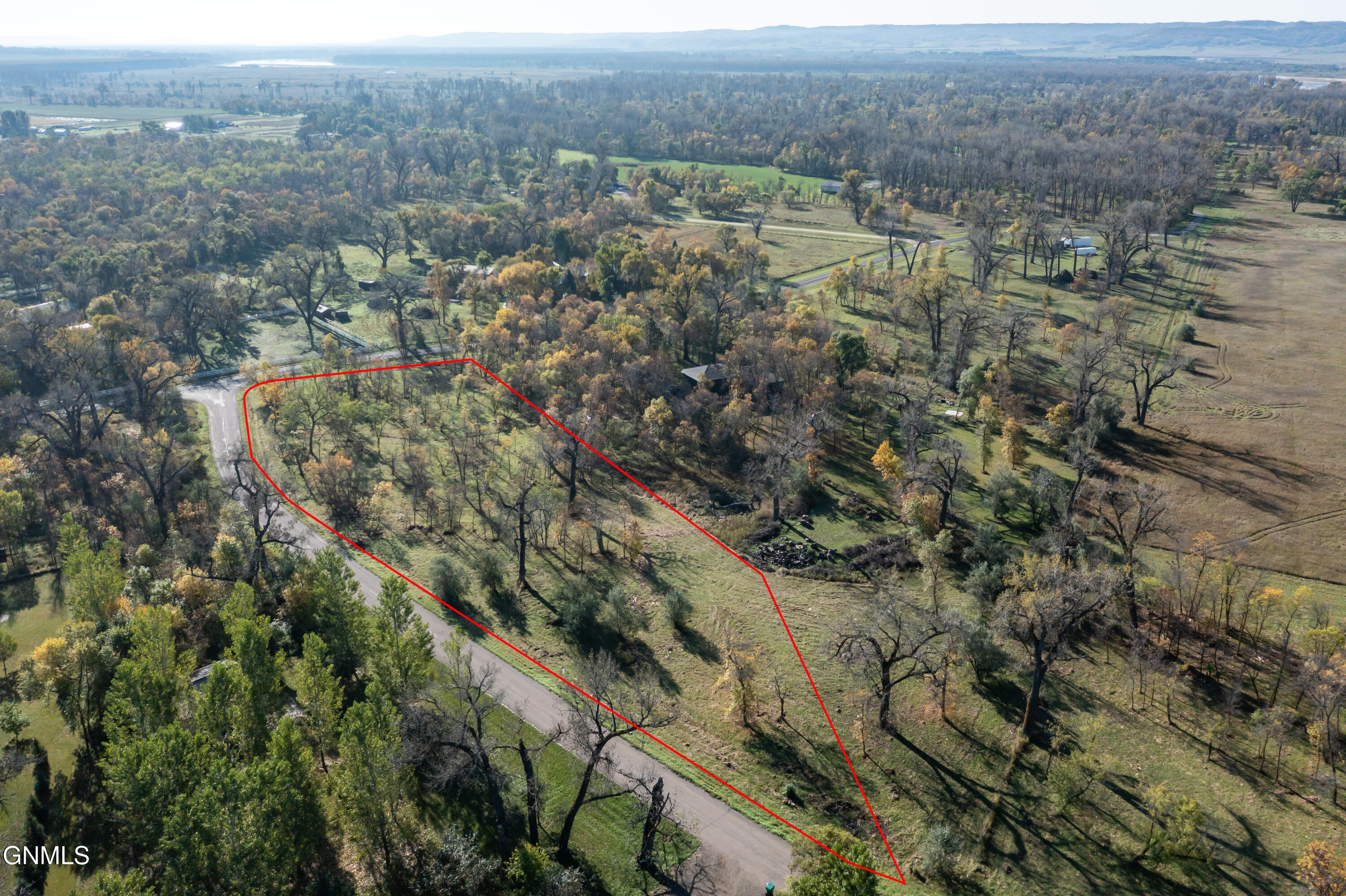 main property photo 3