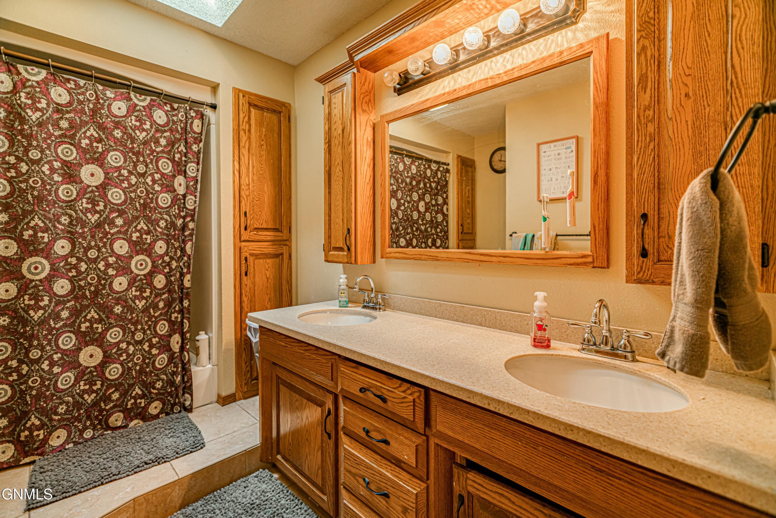 property viewer photo 17