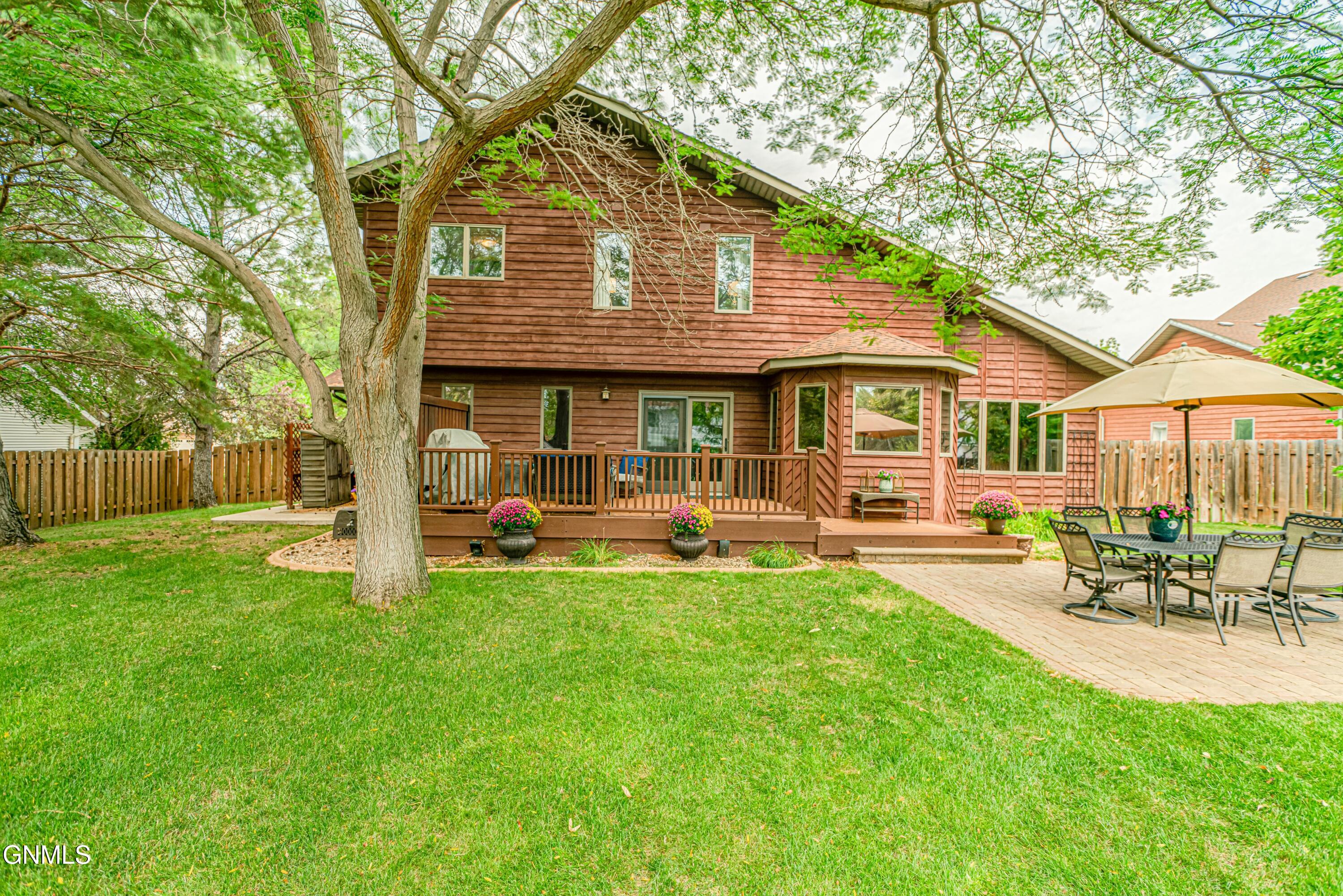 property viewer photo 27