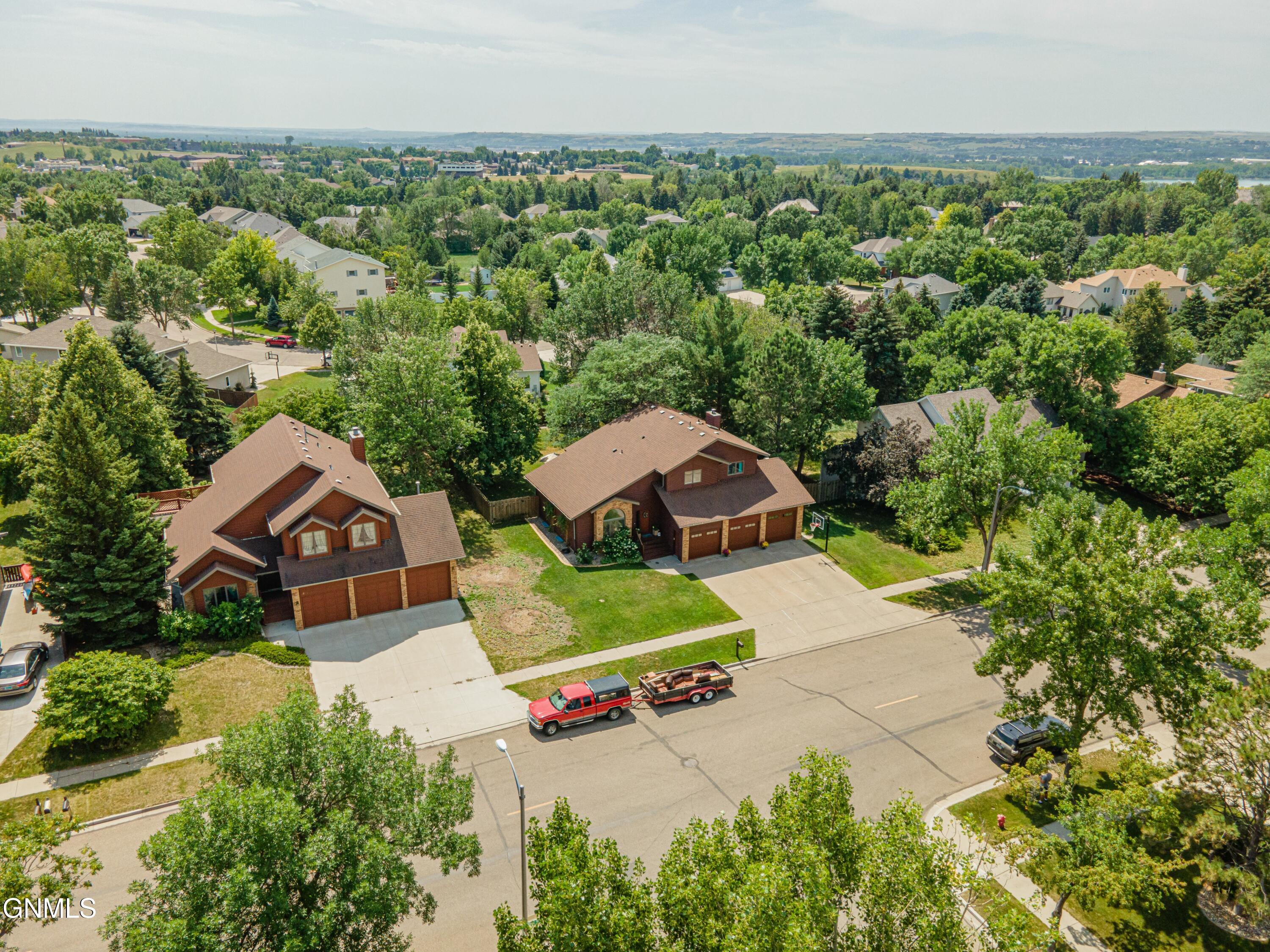 property viewer photo 36
