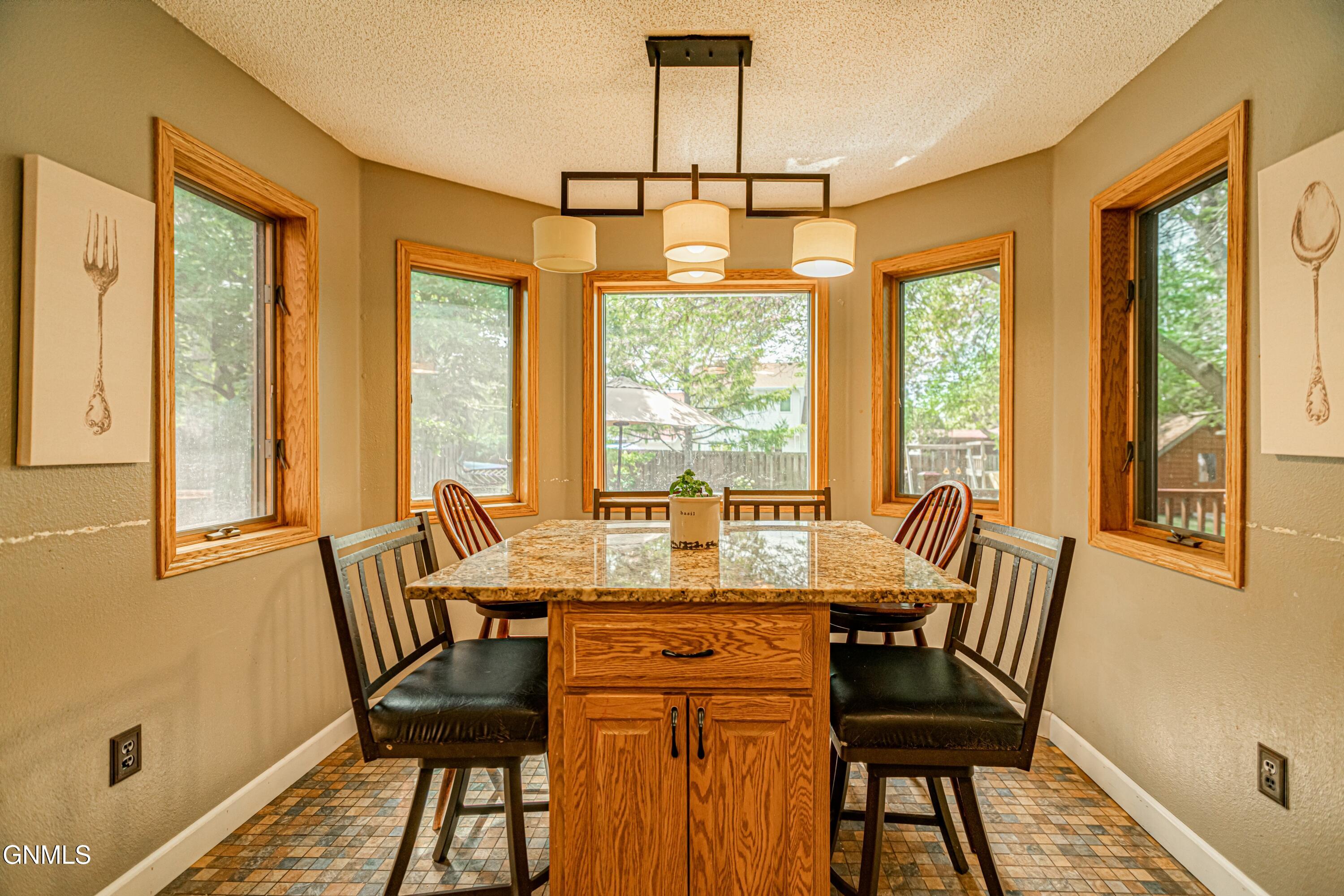 property viewer photo 48