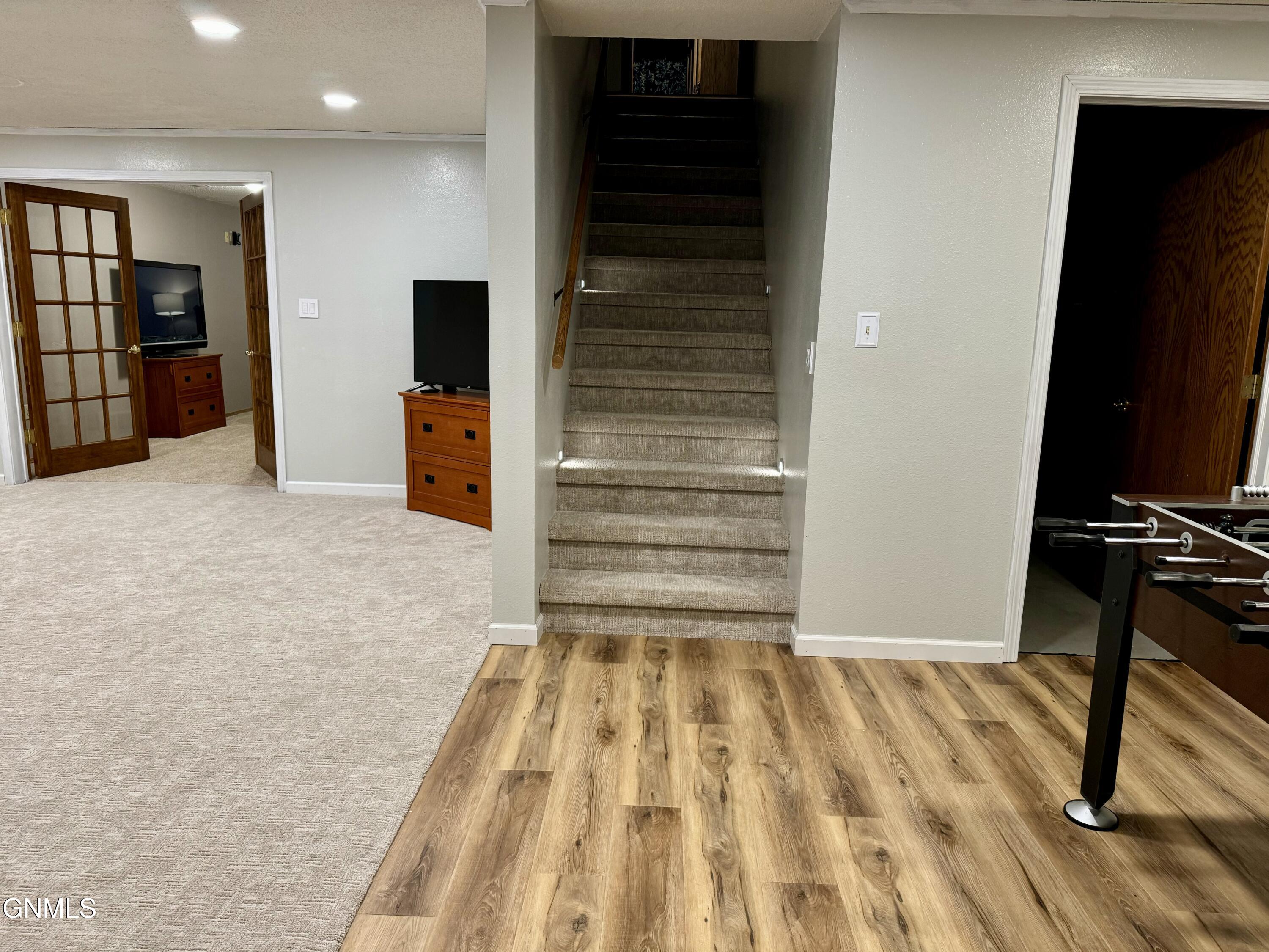 property viewer photo 69