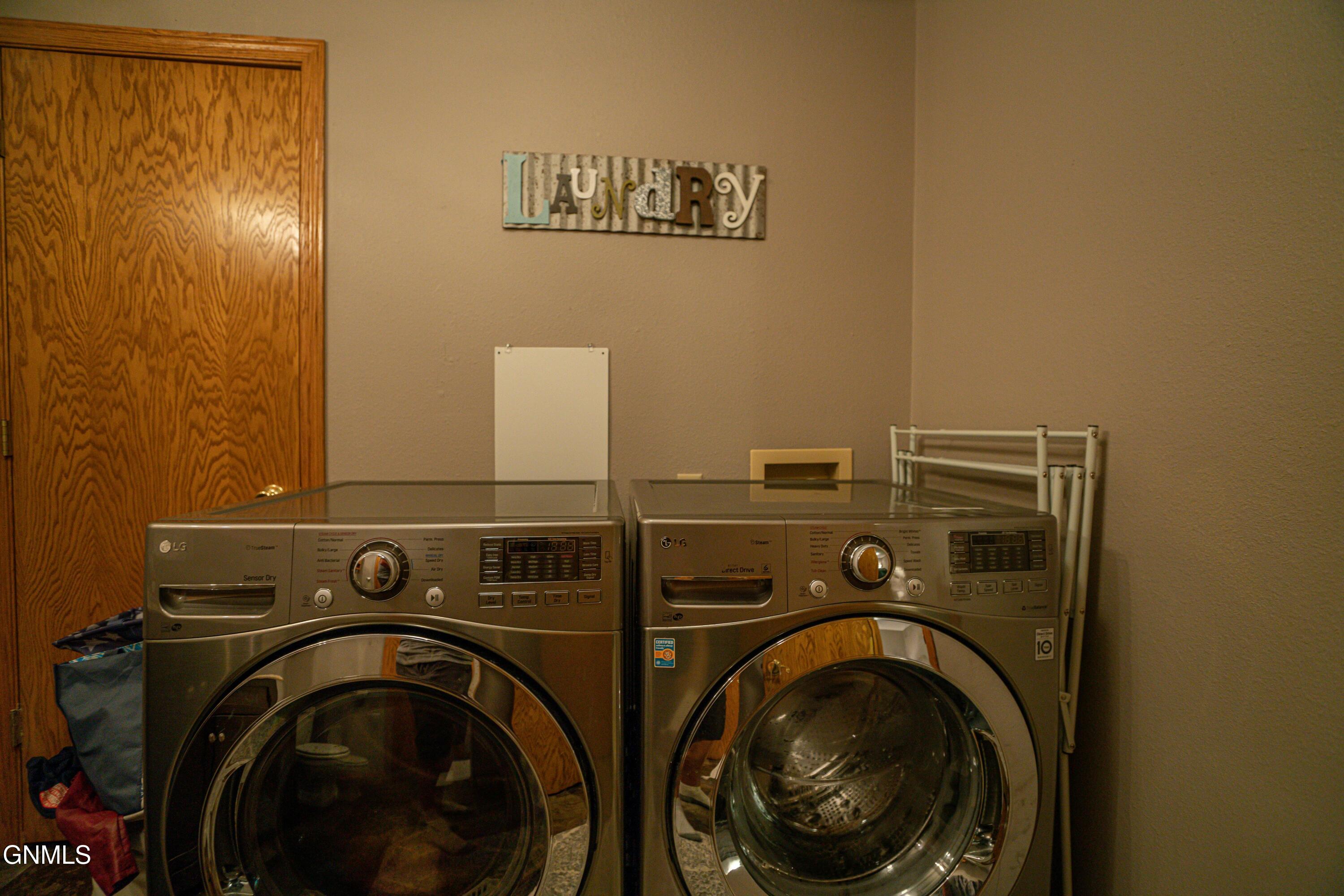 property viewer photo 76