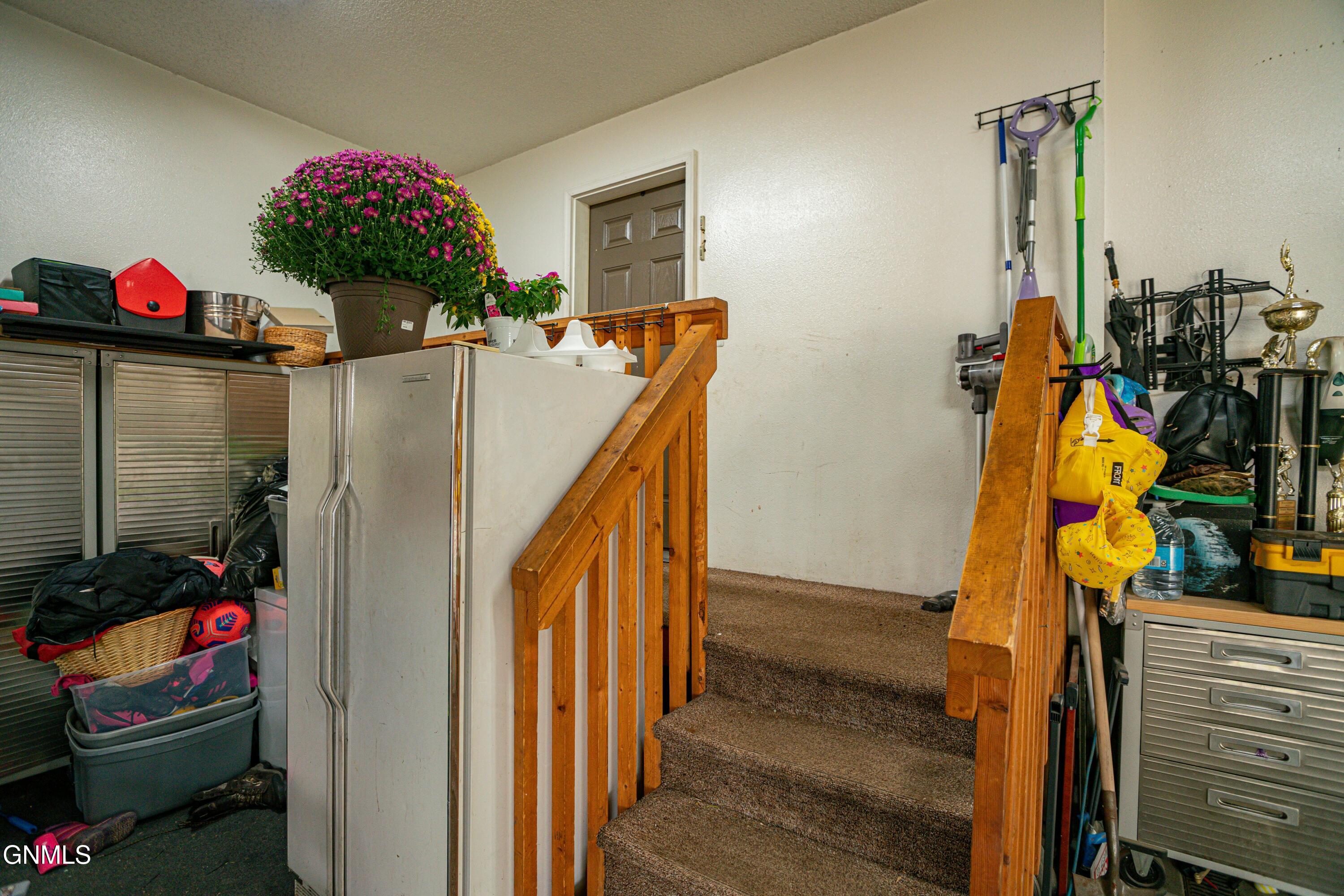 property viewer photo 77
