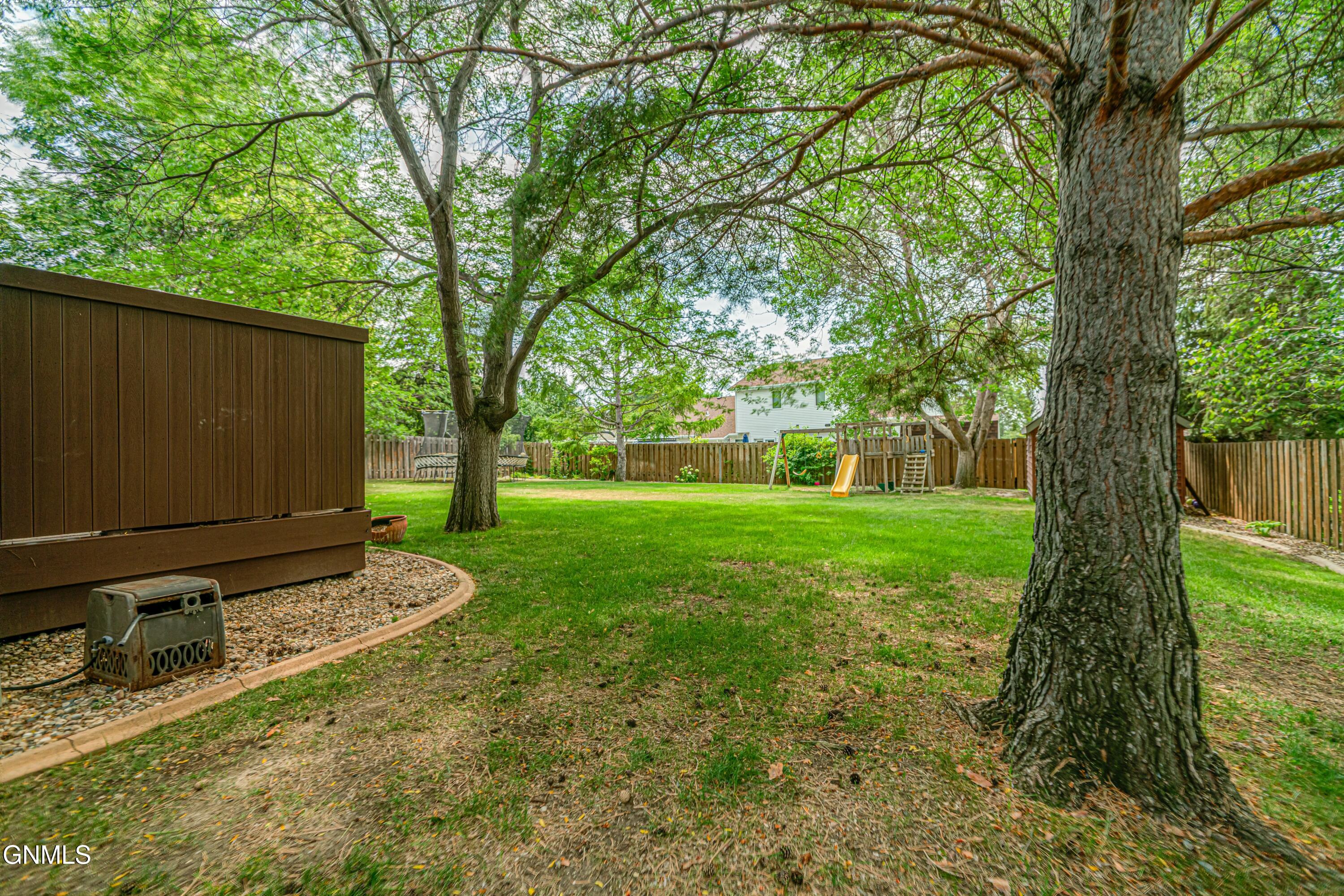 property viewer photo 86