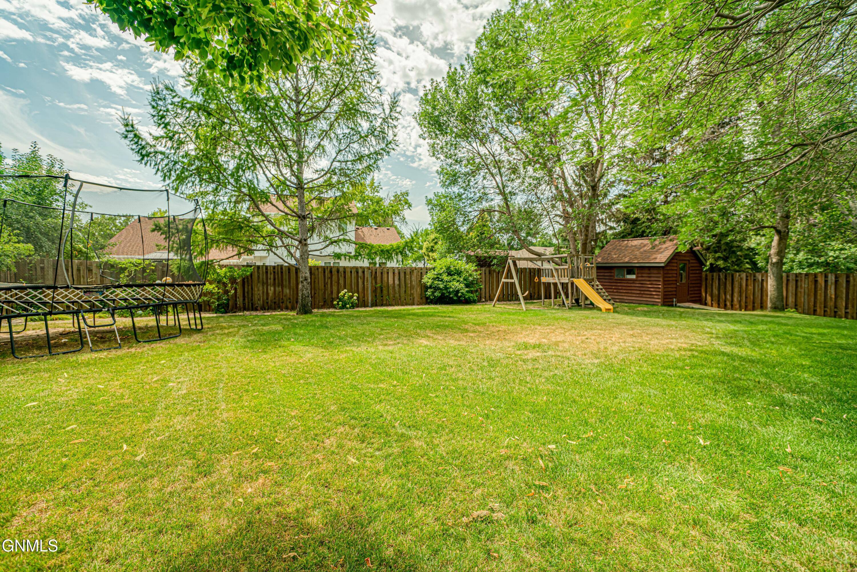 property viewer photo 93