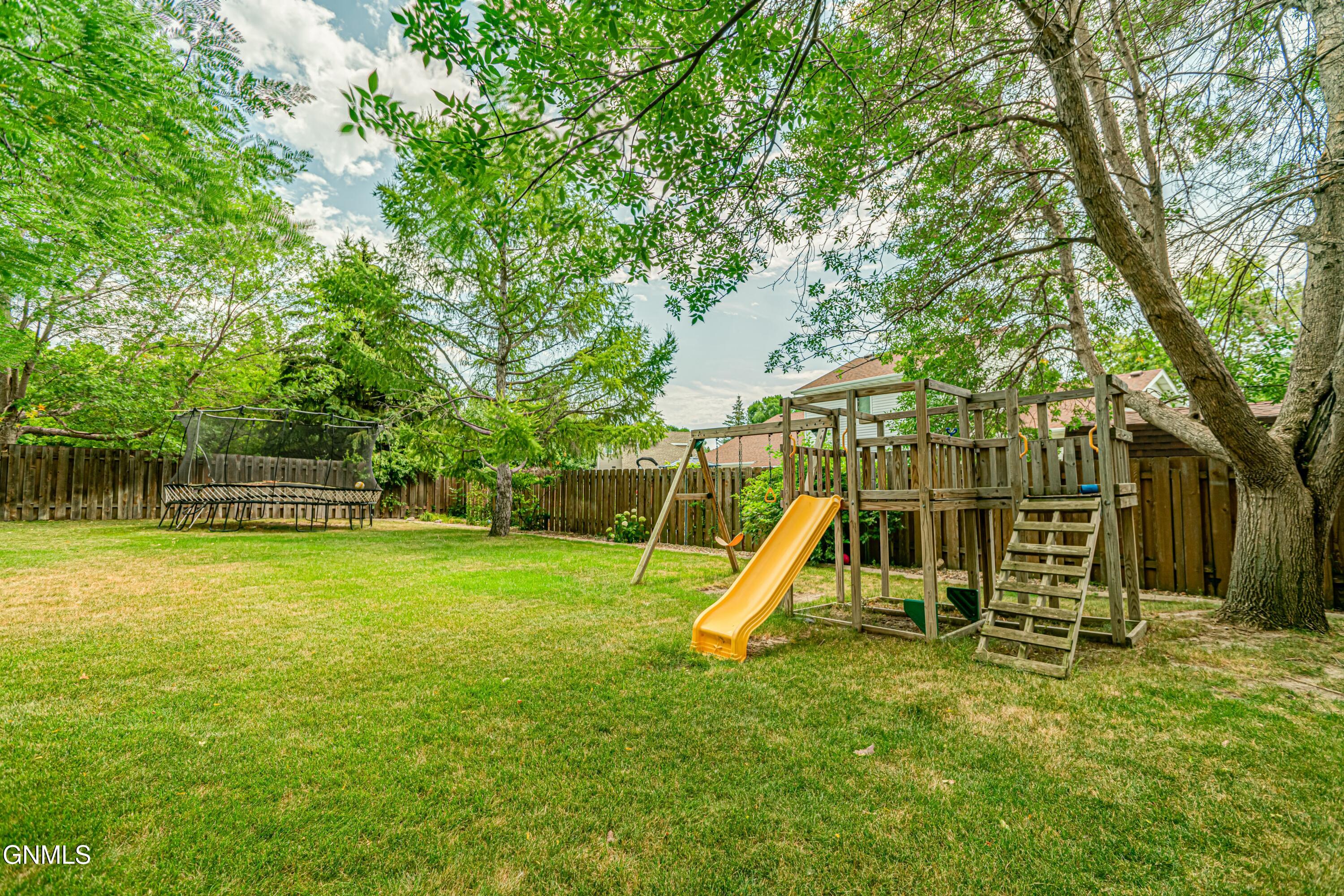 property viewer photo 97