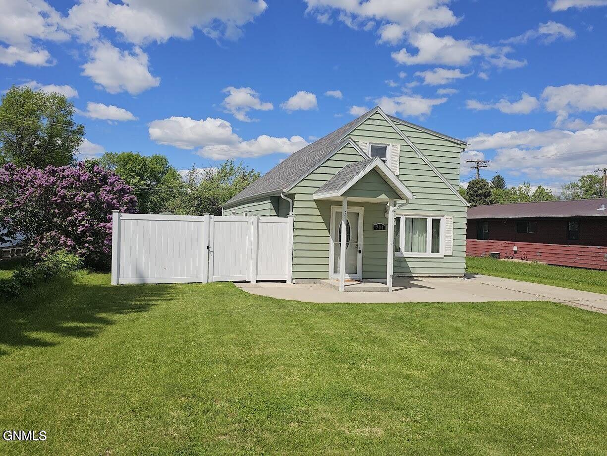 main property photo 0