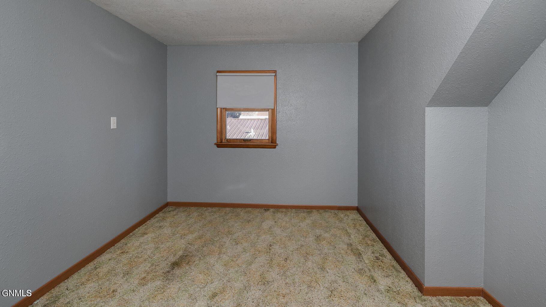 property viewer photo 14