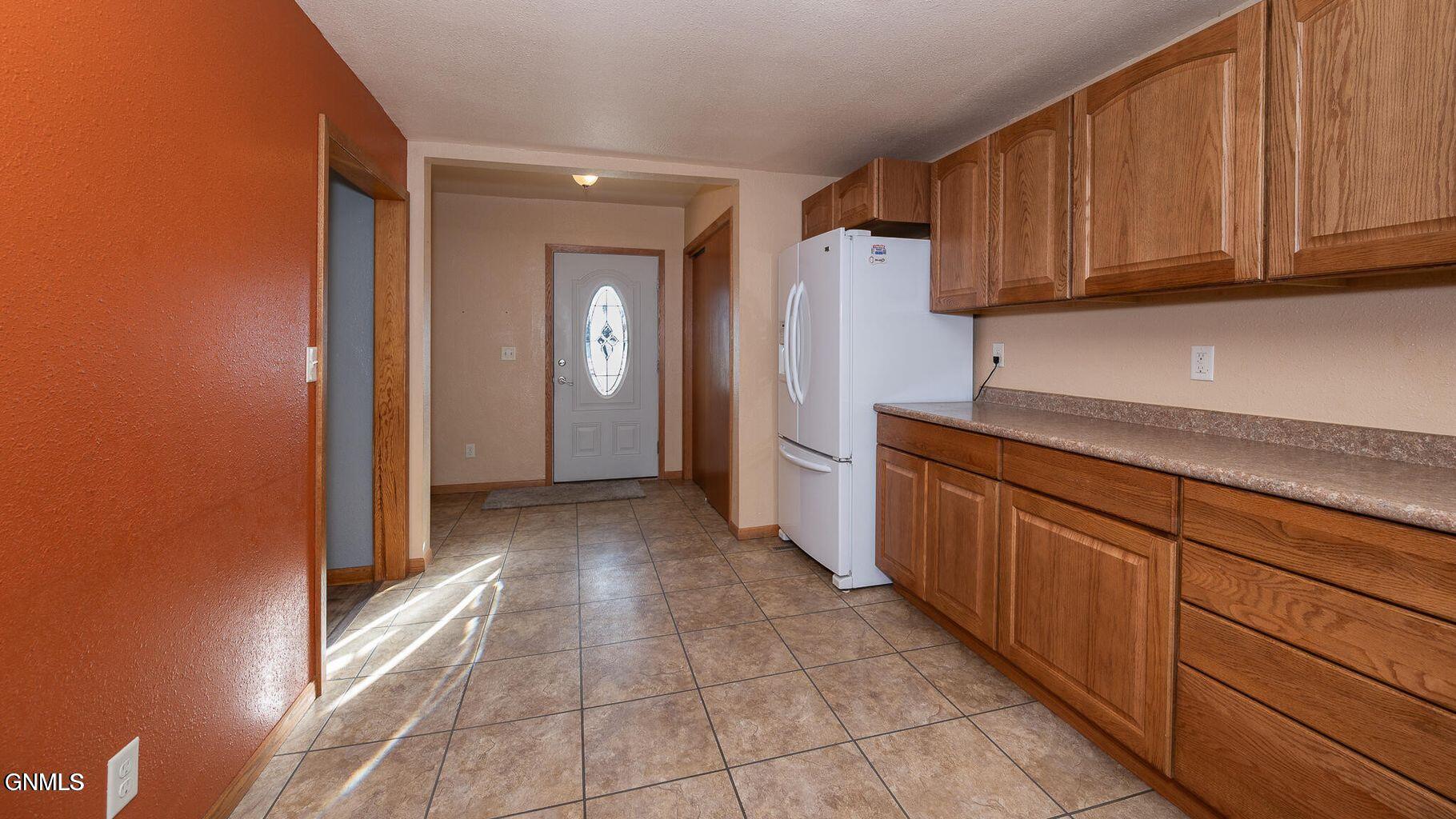 property viewer photo 3