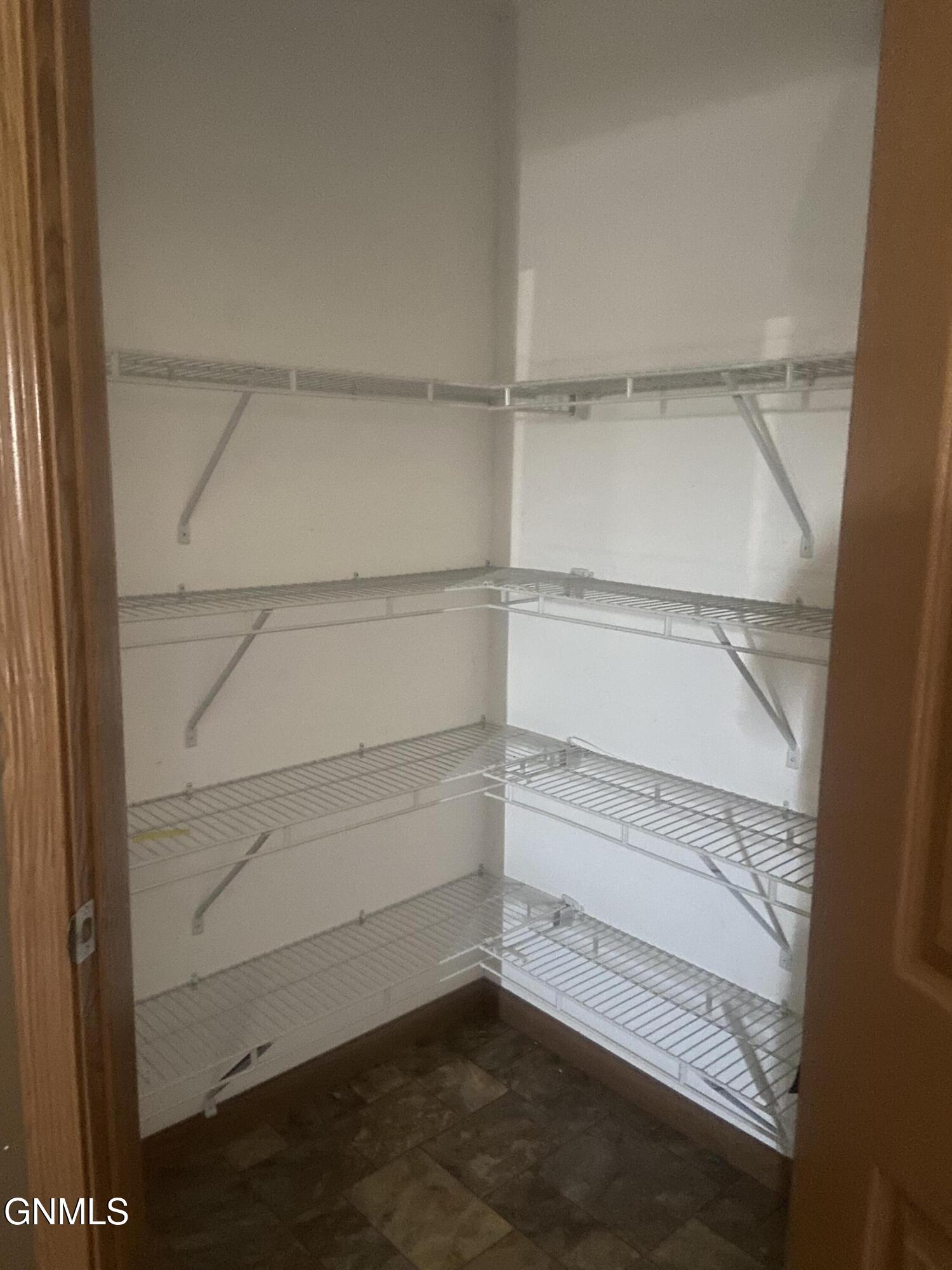 property viewer photo 11
