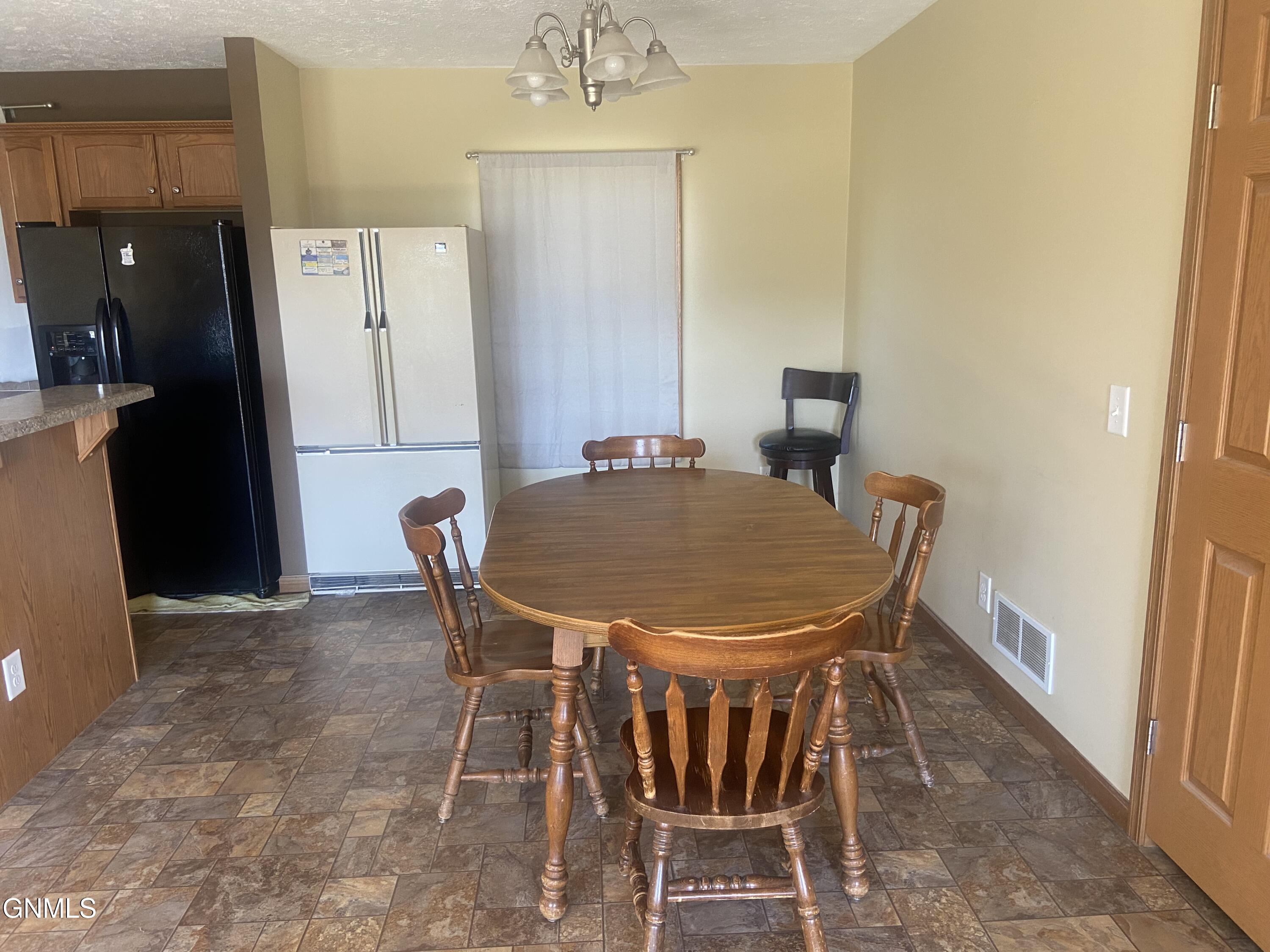 property viewer photo 12
