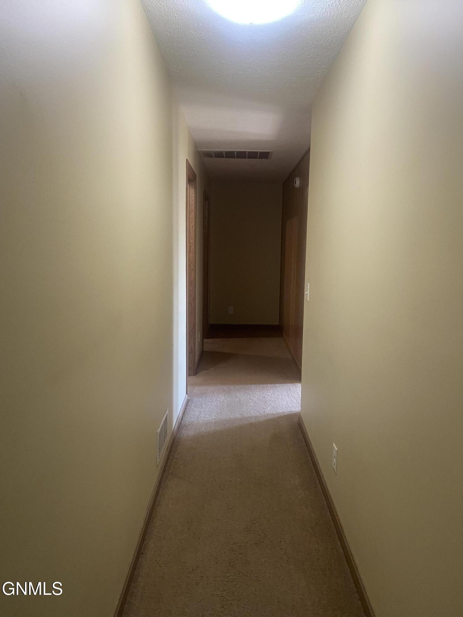 property viewer photo 23