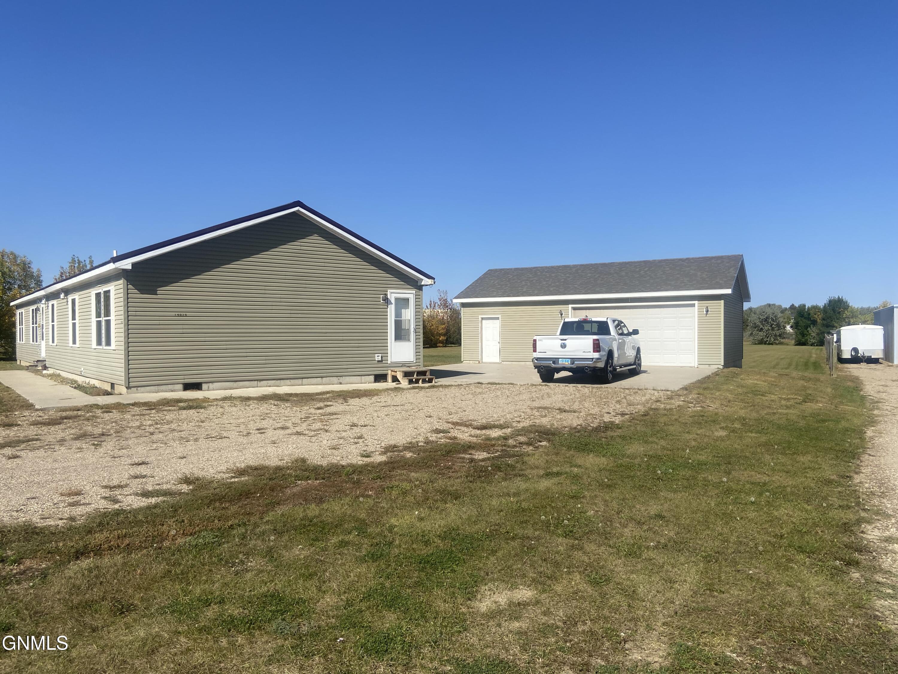 property viewer photo 32