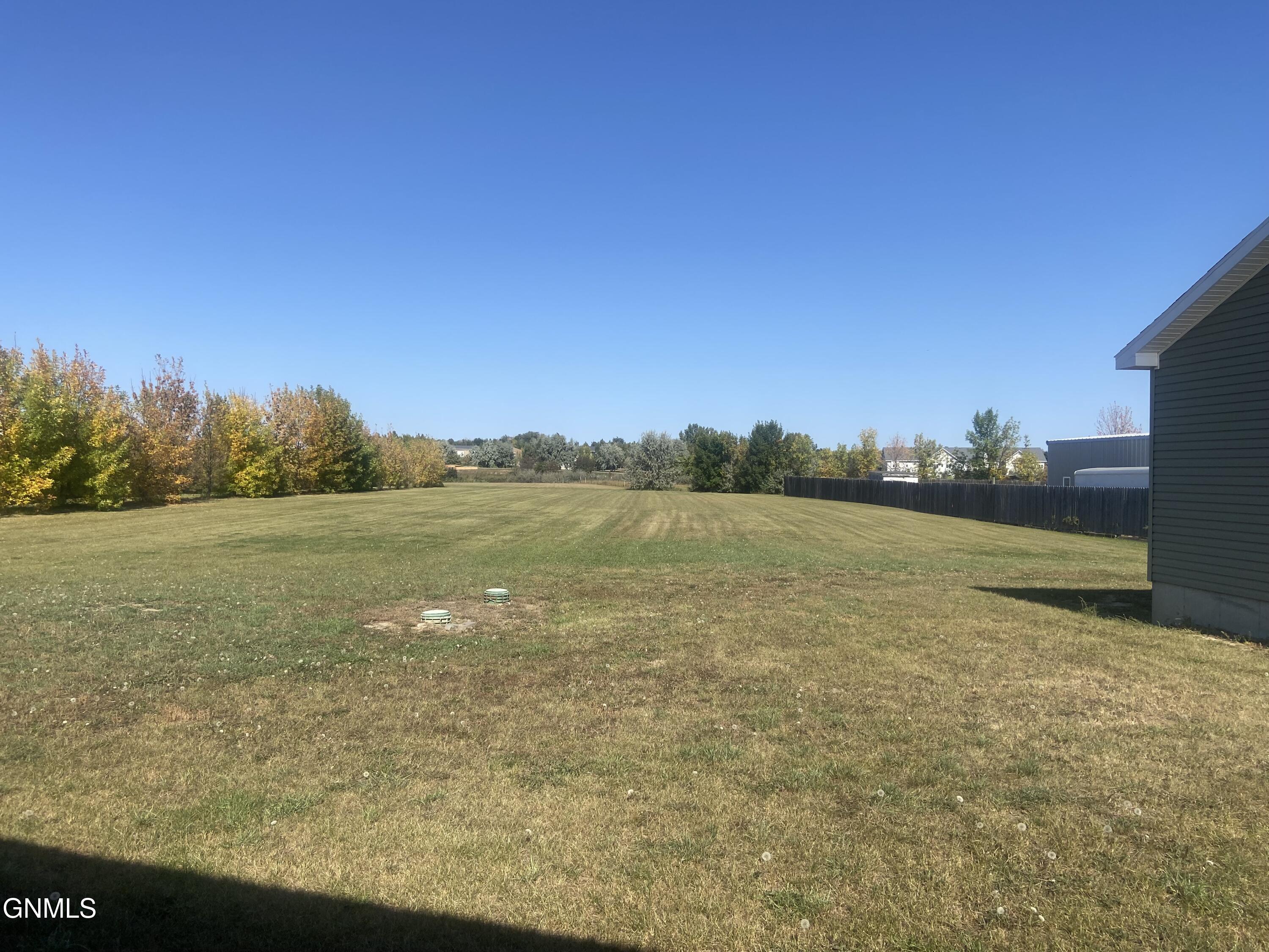 property viewer photo 36