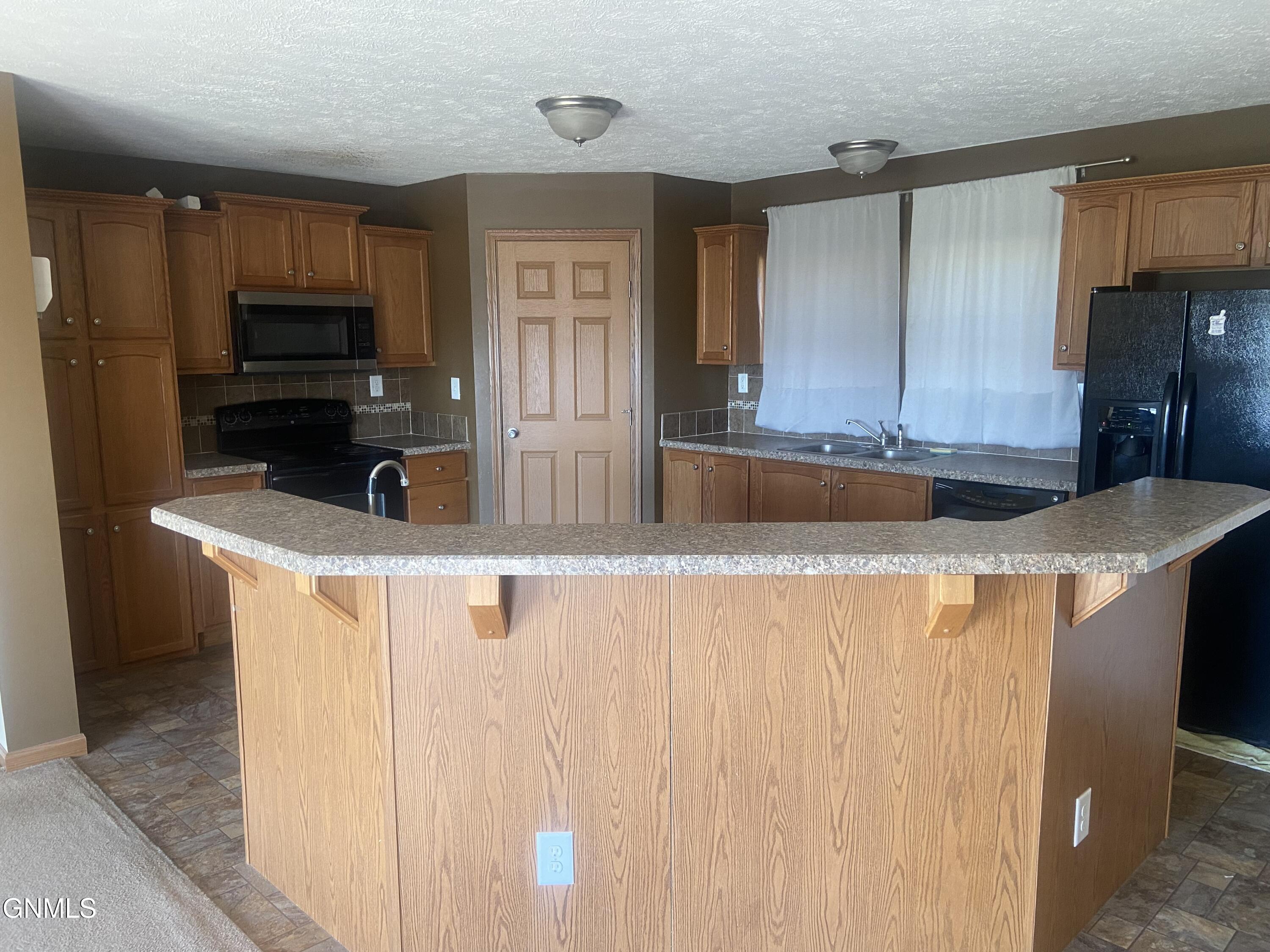 property viewer photo 4