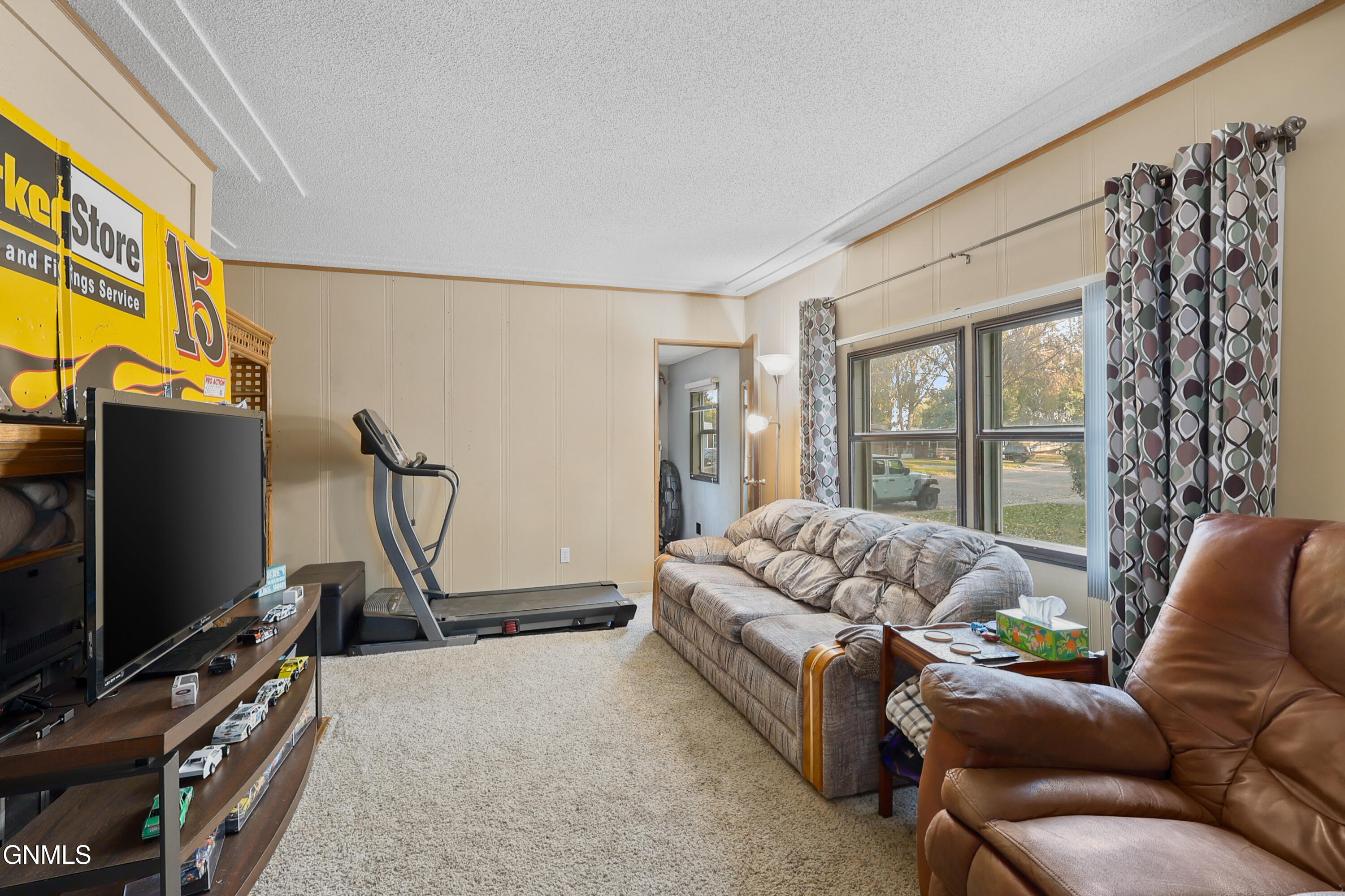 property viewer photo 11
