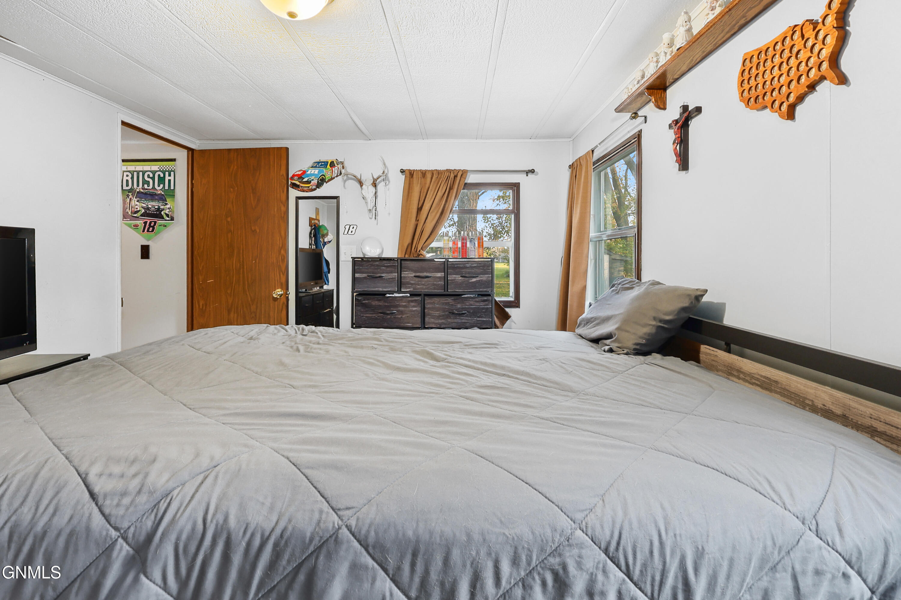 property viewer photo 23