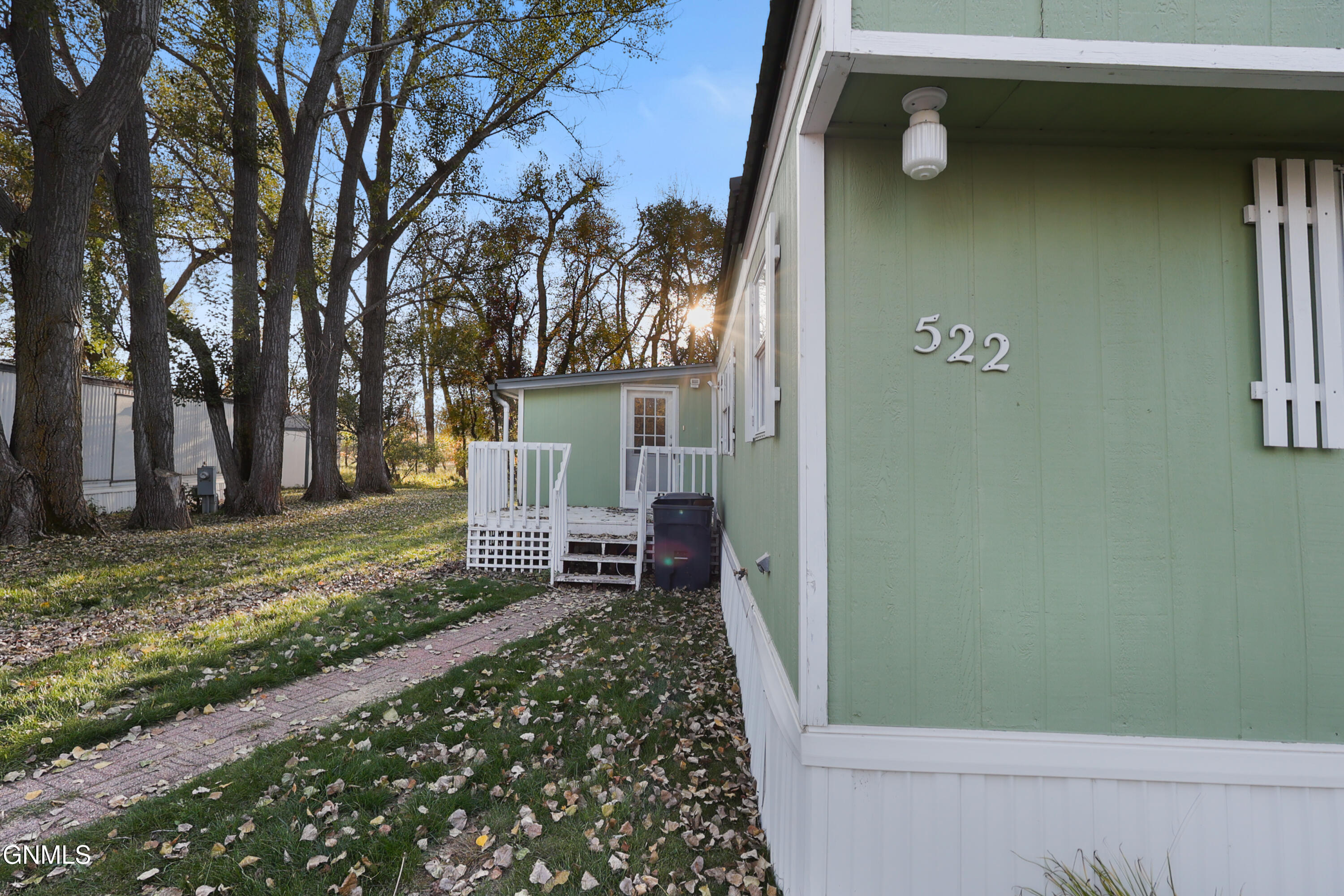 property viewer photo 4