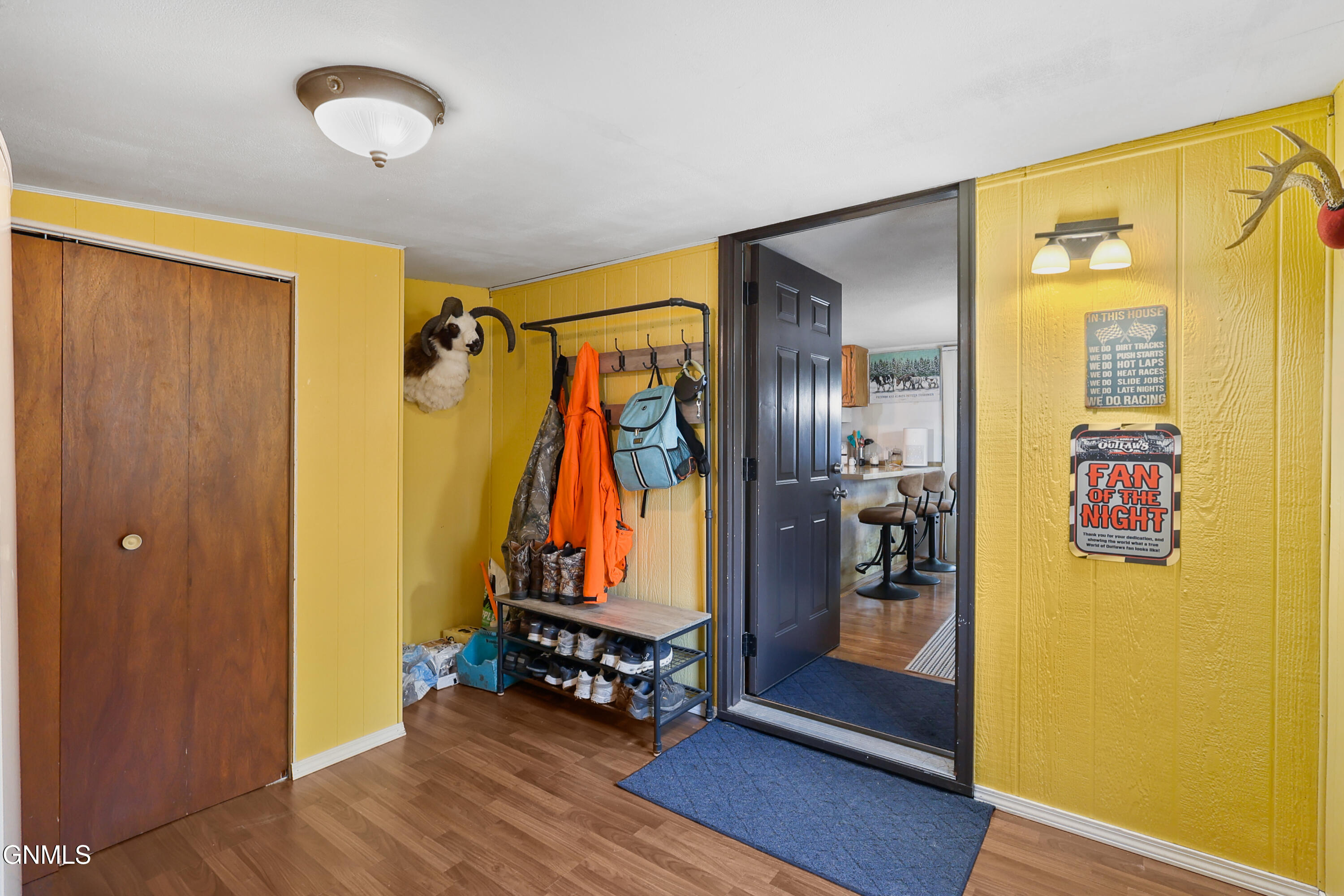property viewer photo 6