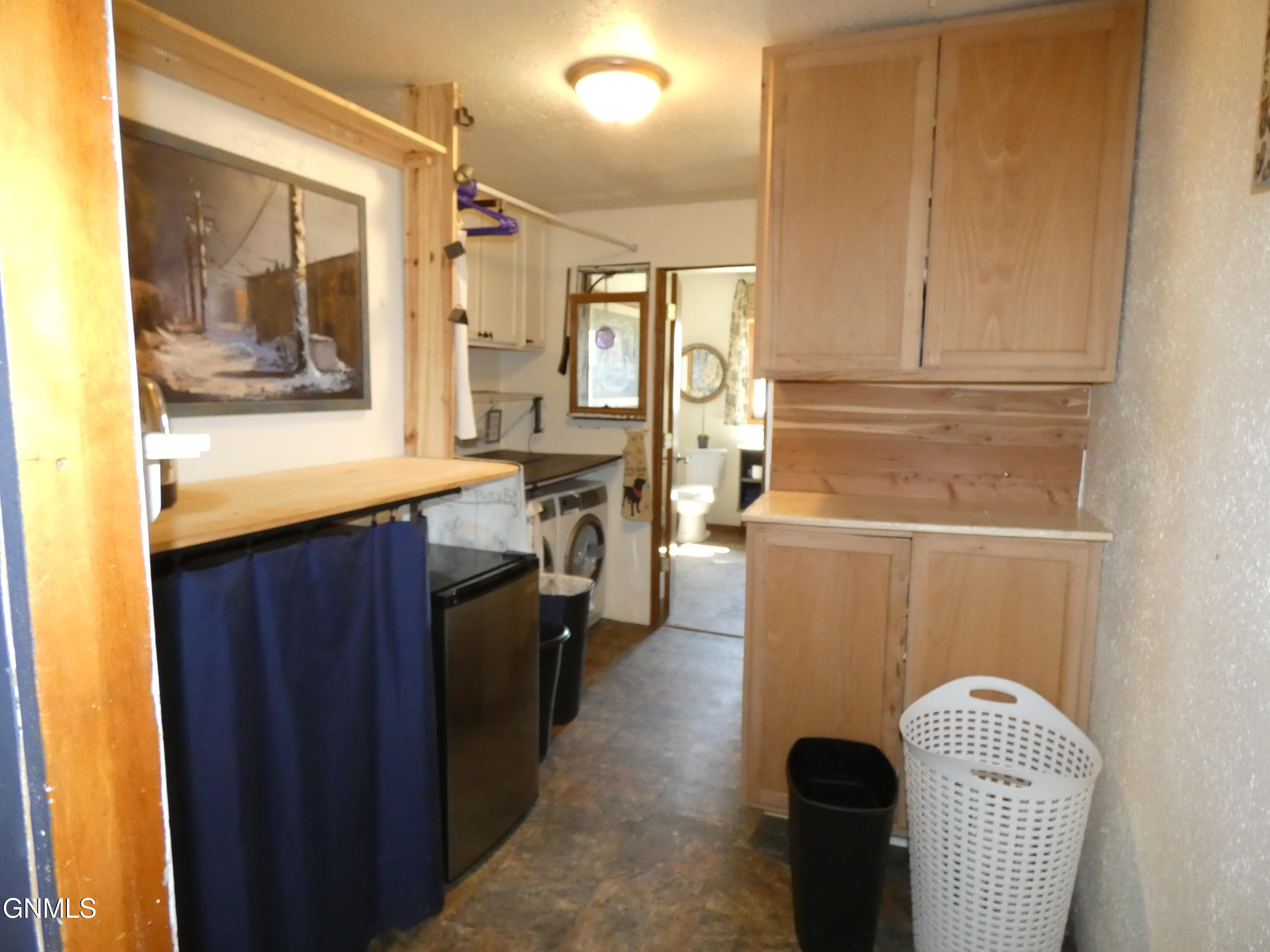 property viewer photo 23