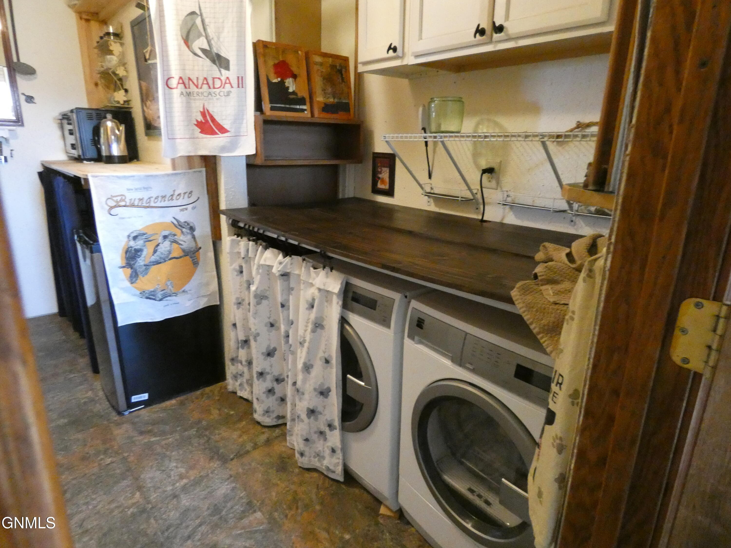 property viewer photo 30
