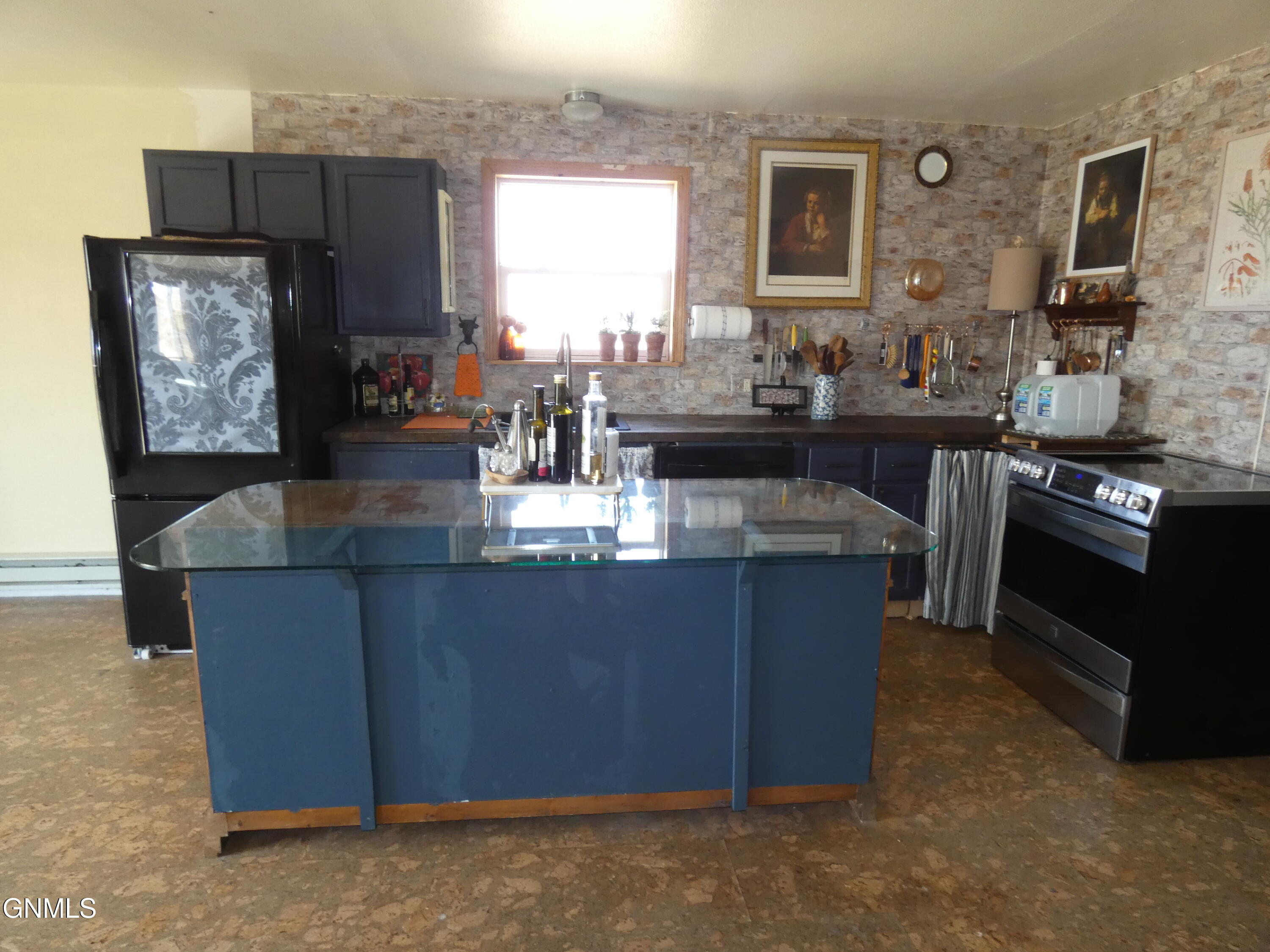 property viewer photo 5