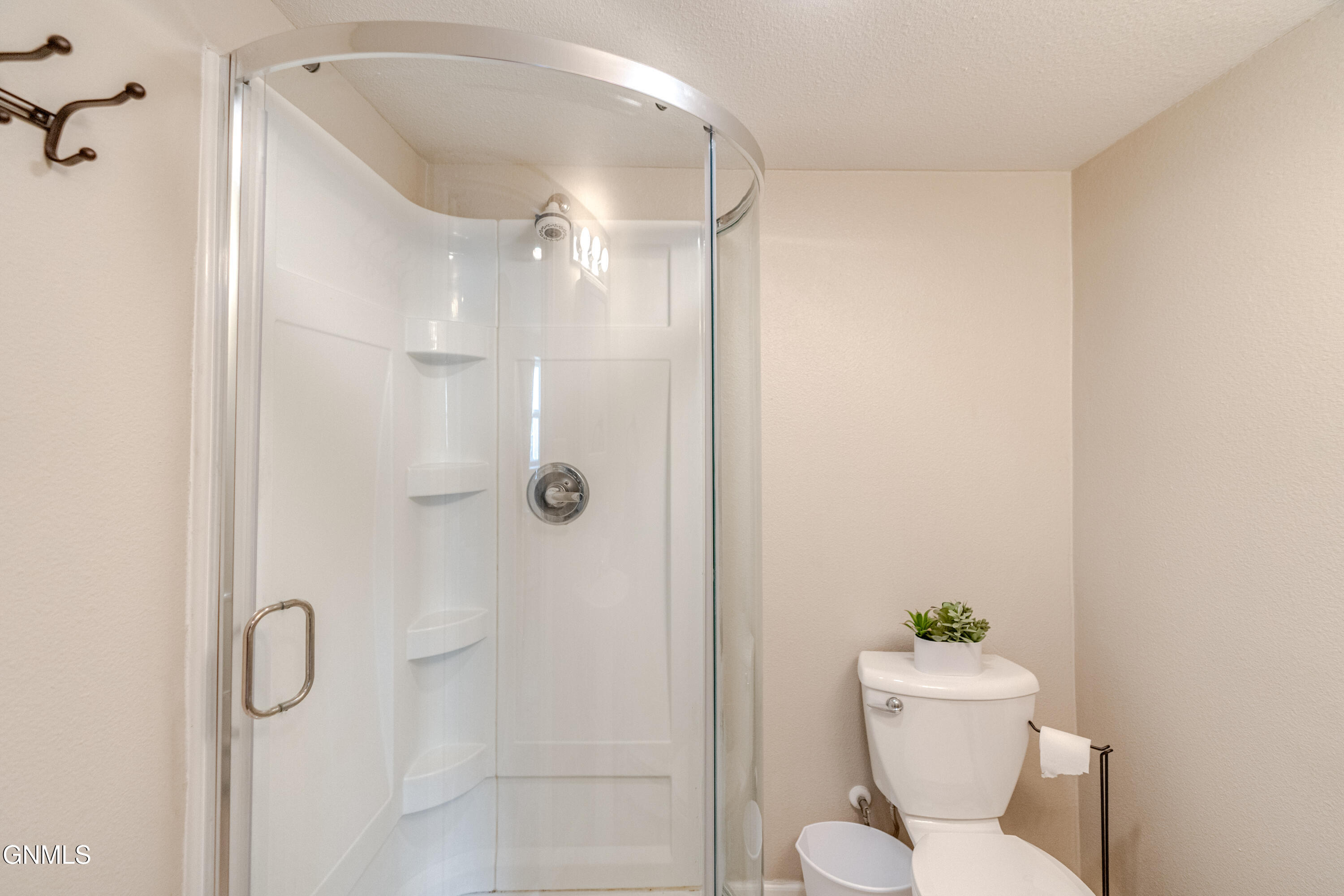 property viewer photo 11