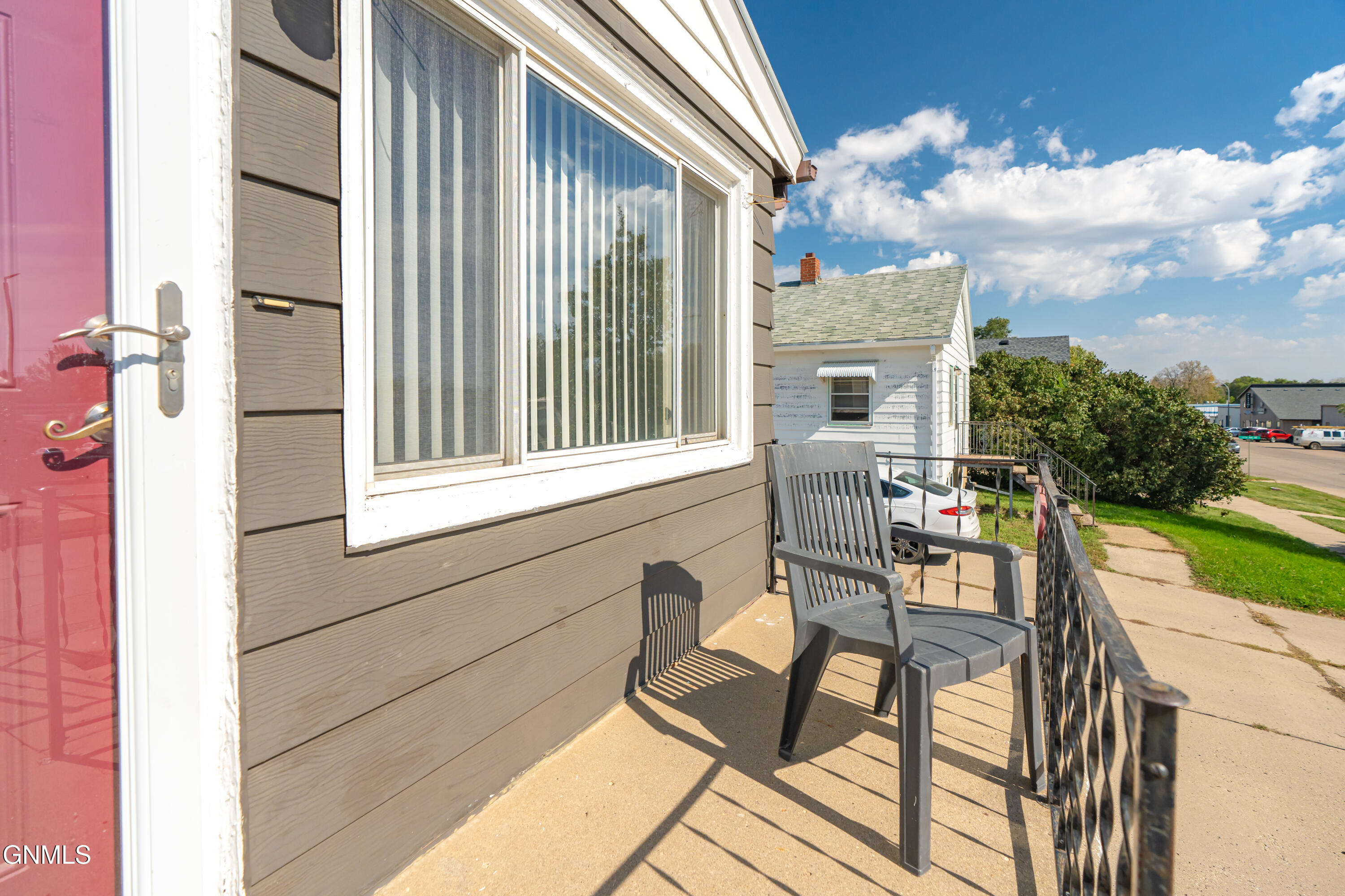 property viewer photo 15