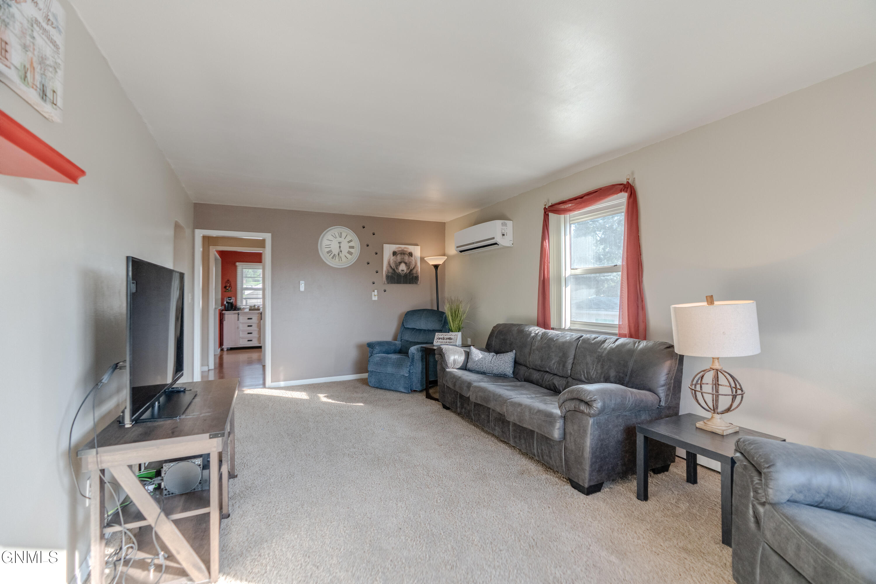property viewer photo 8