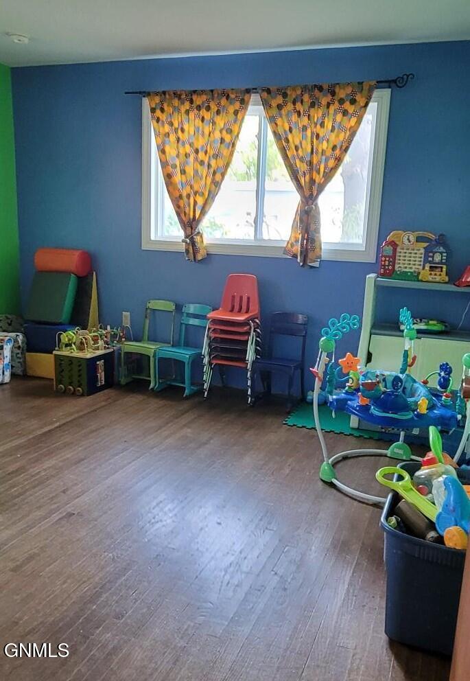 property viewer photo 15
