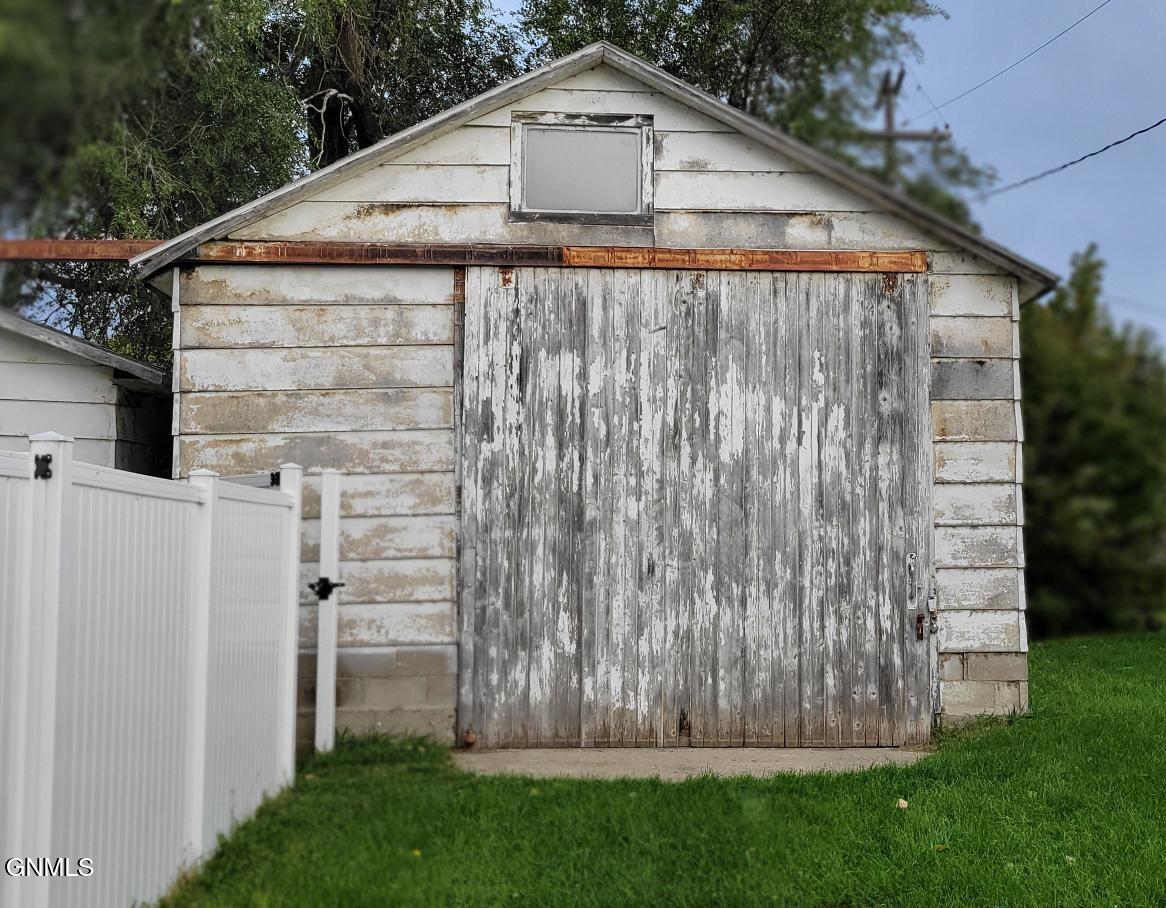 property viewer photo 20