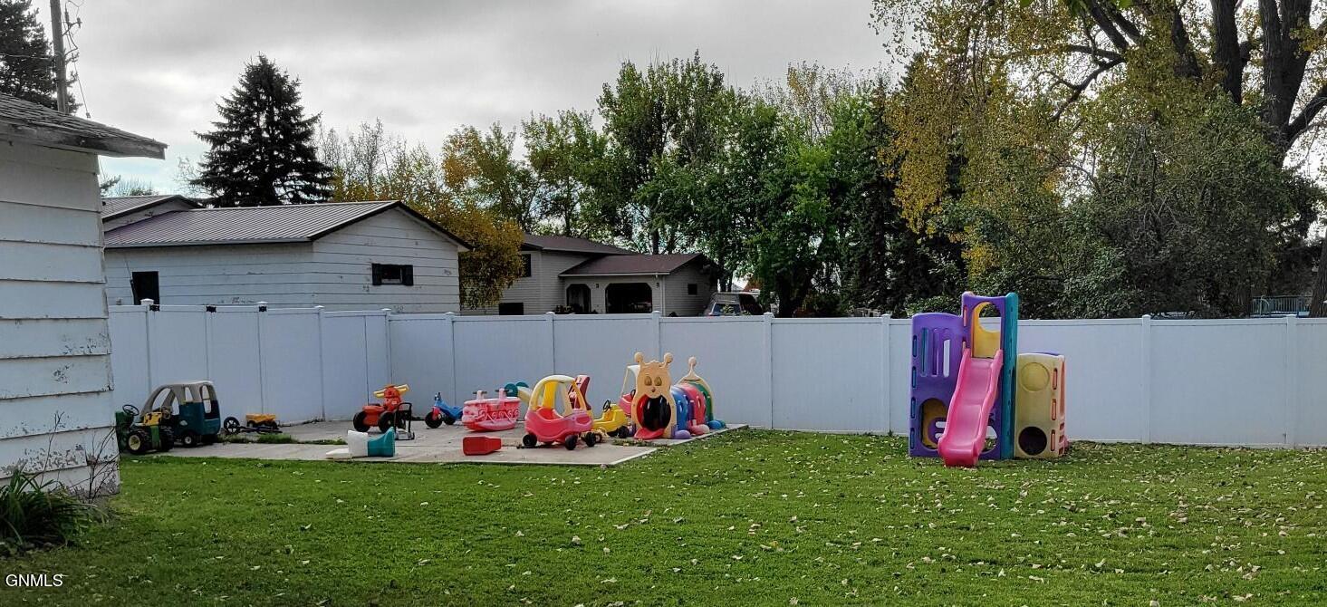 property viewer photo 7