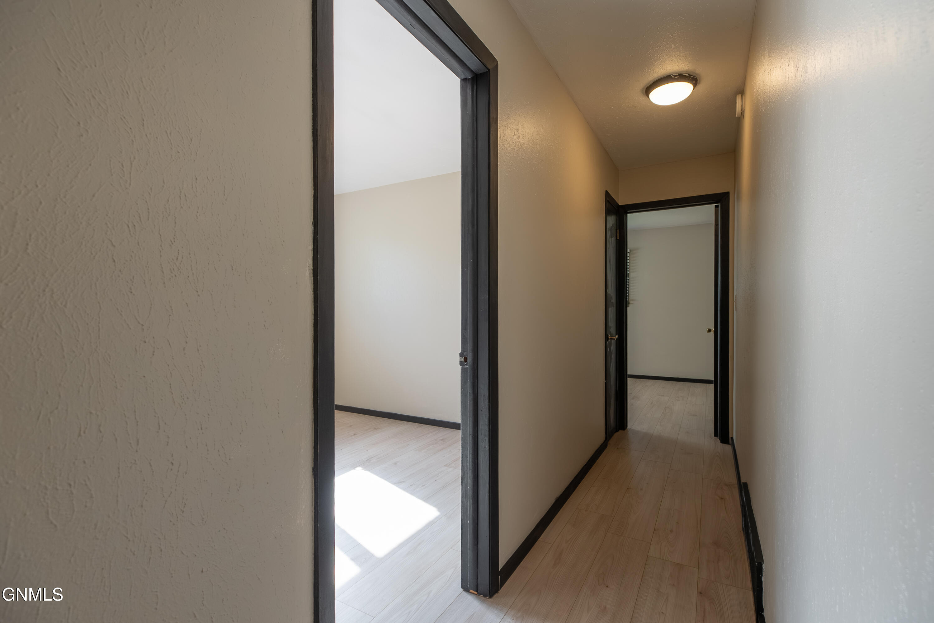 property viewer photo 21