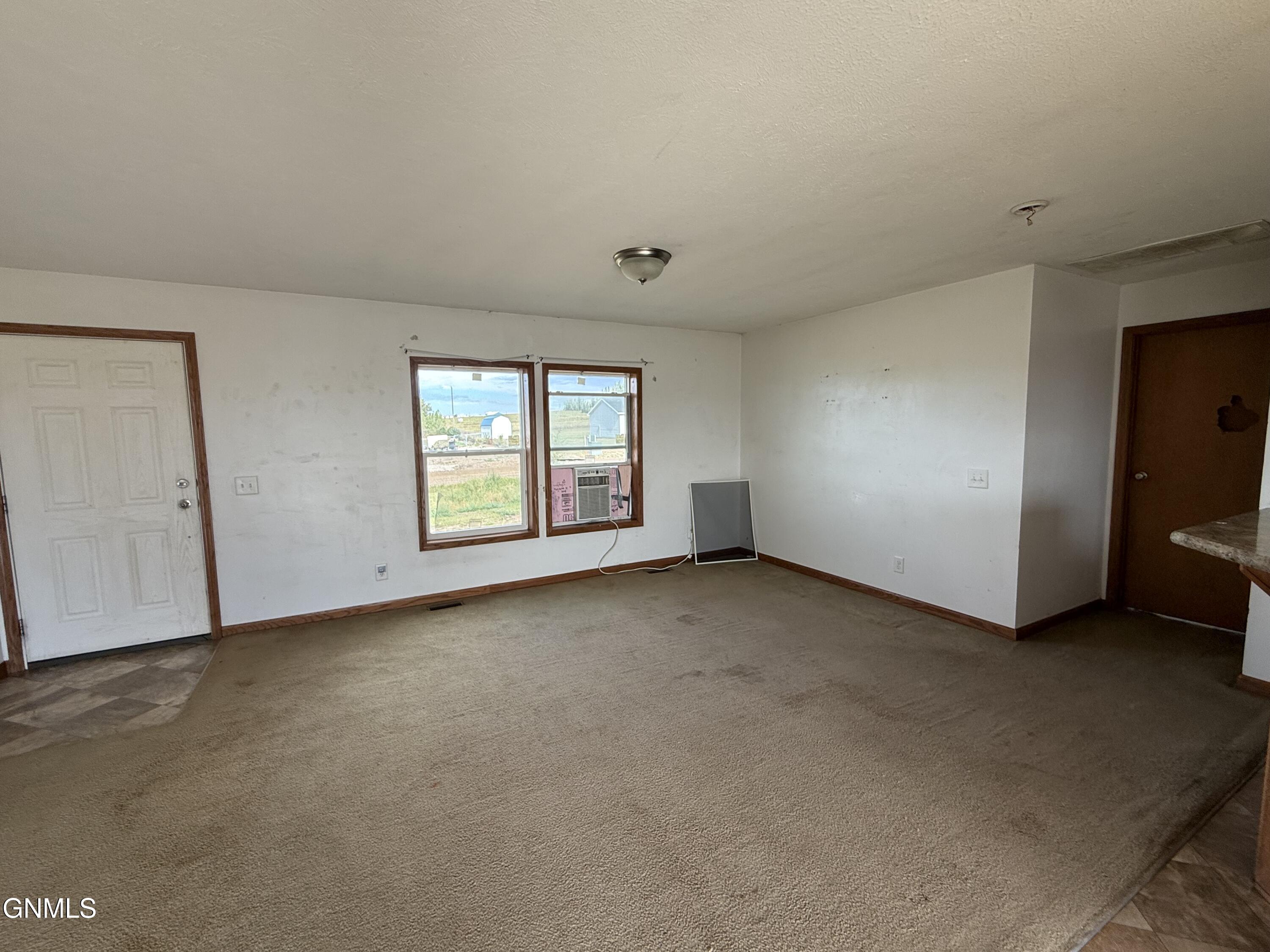 property viewer photo 9