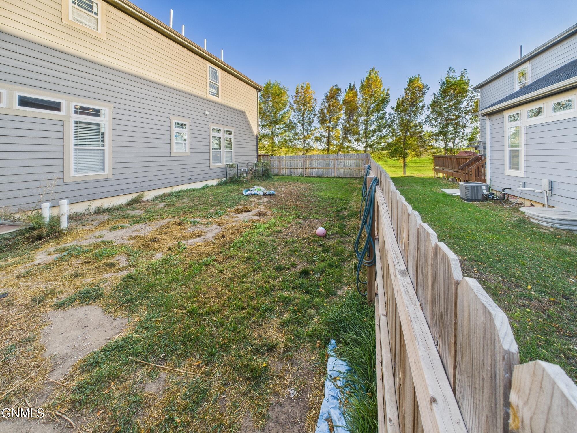 property viewer photo 2