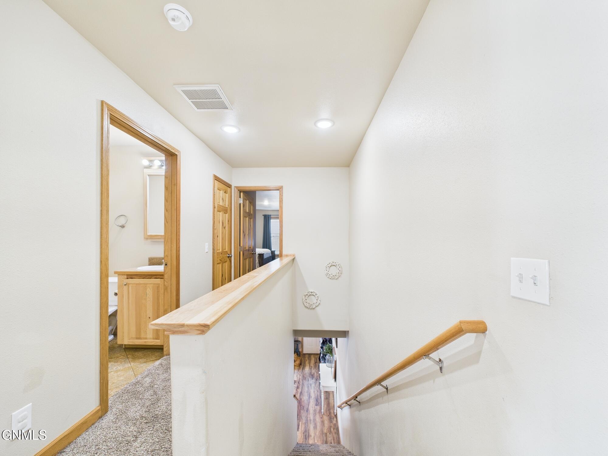 property viewer photo 21