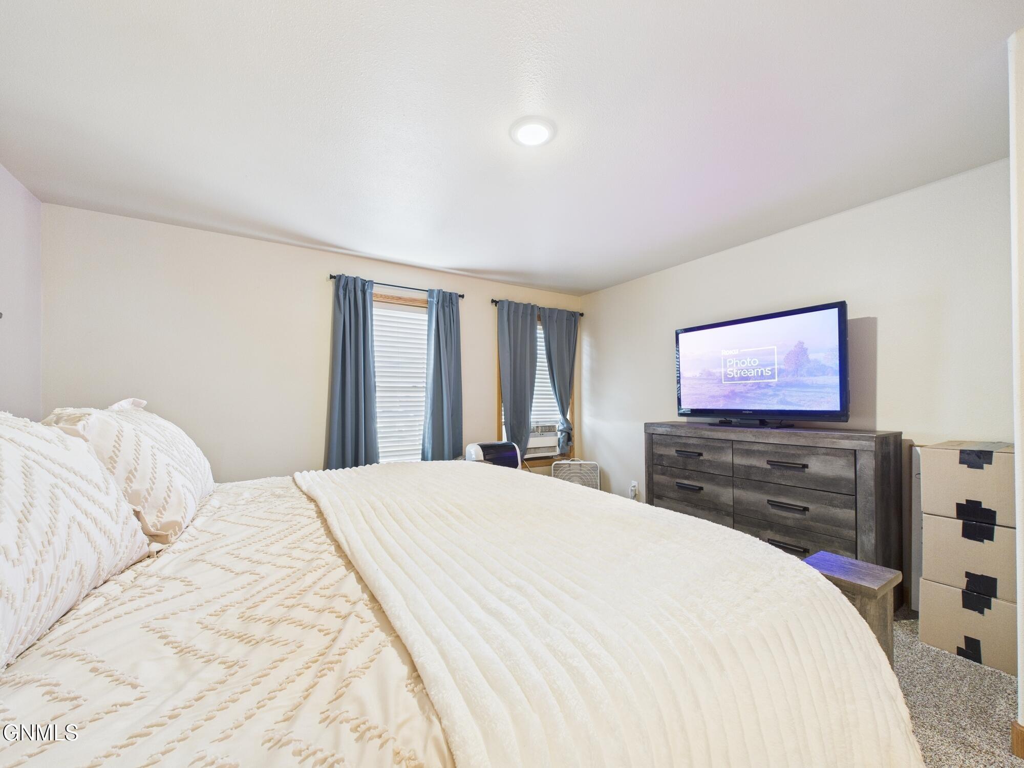 property viewer photo 27