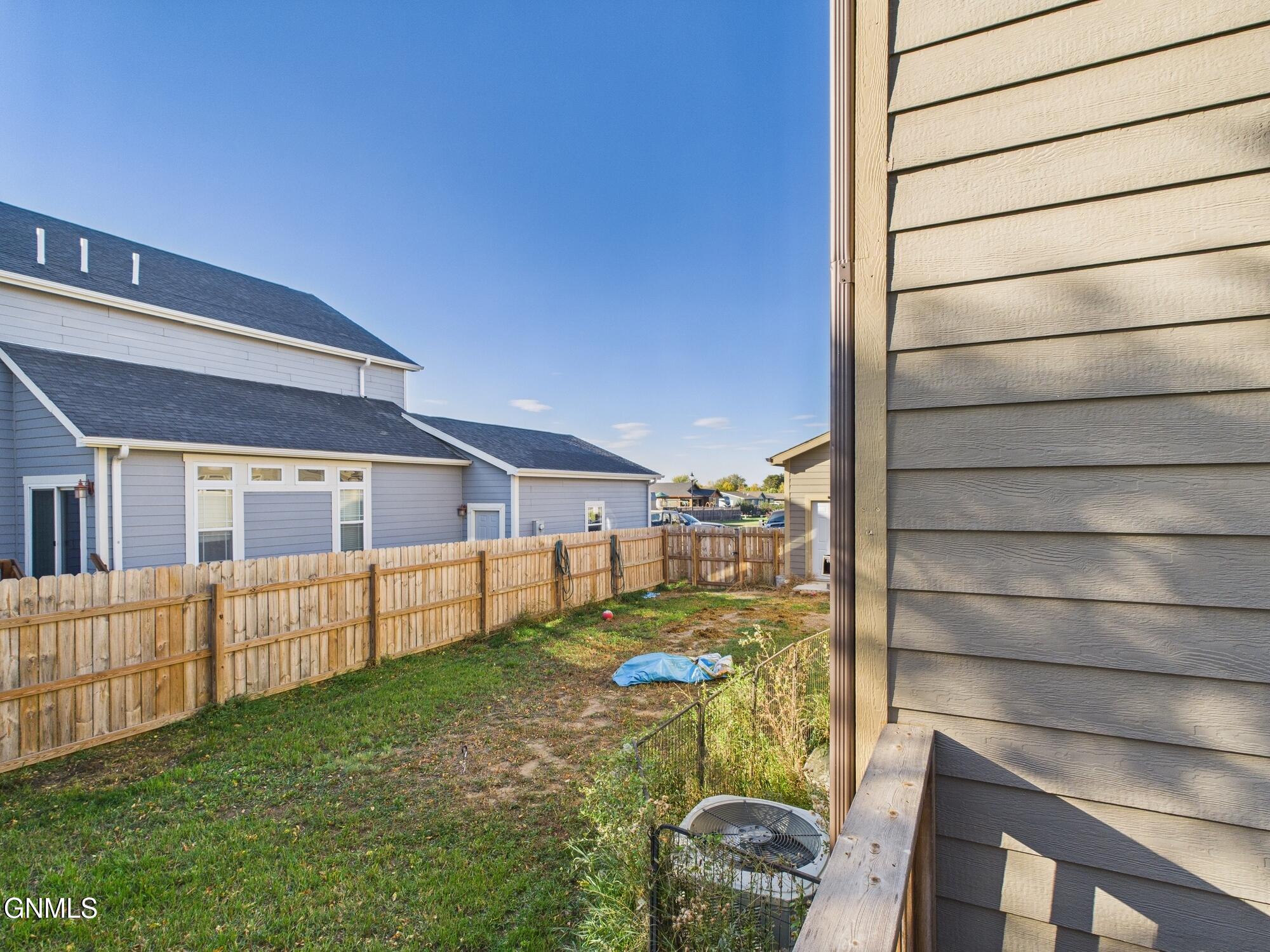 property viewer photo 5