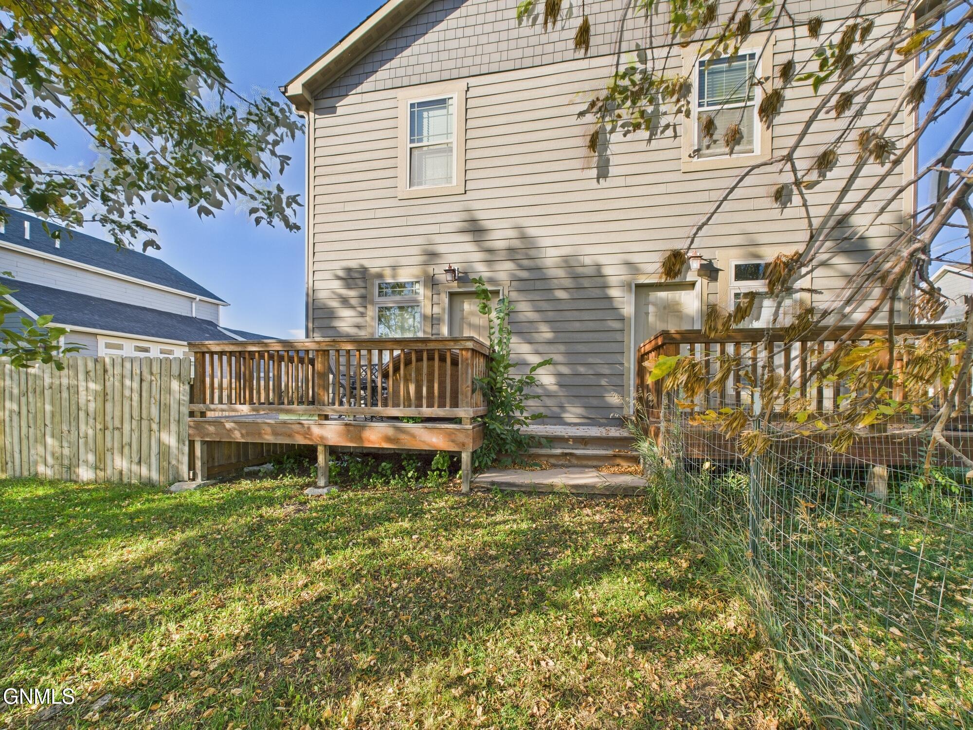 property viewer photo 6