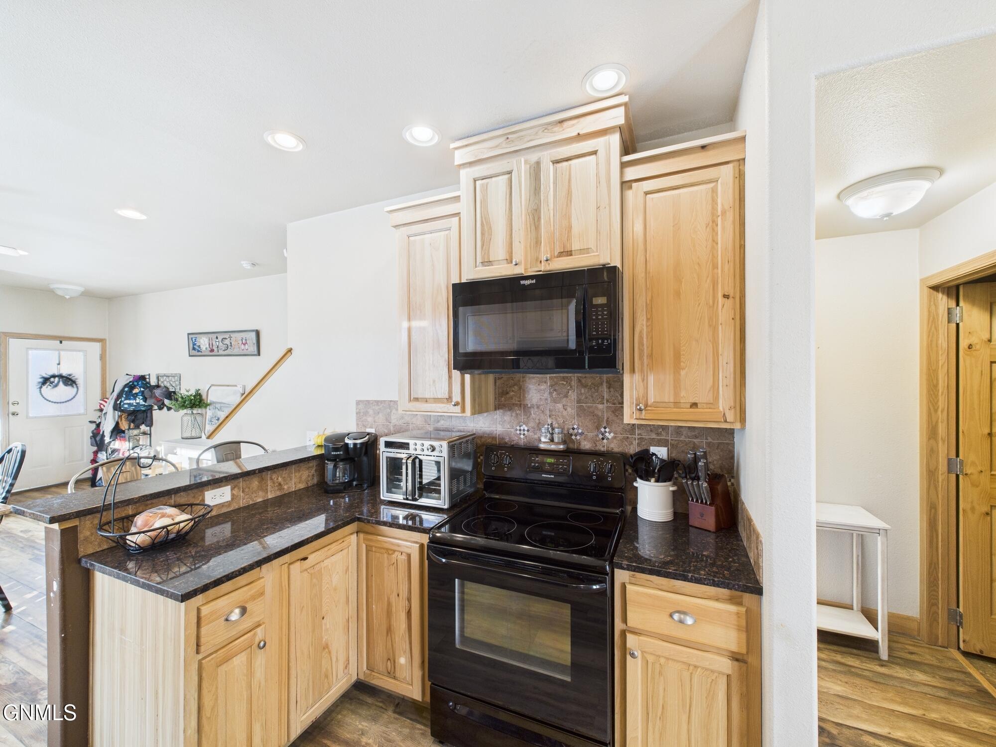 property viewer photo 9