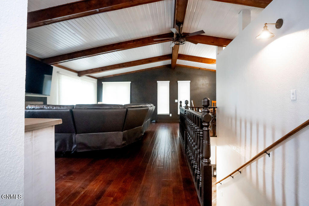 property viewer photo 13