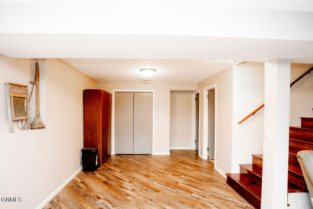 property viewer photo 40