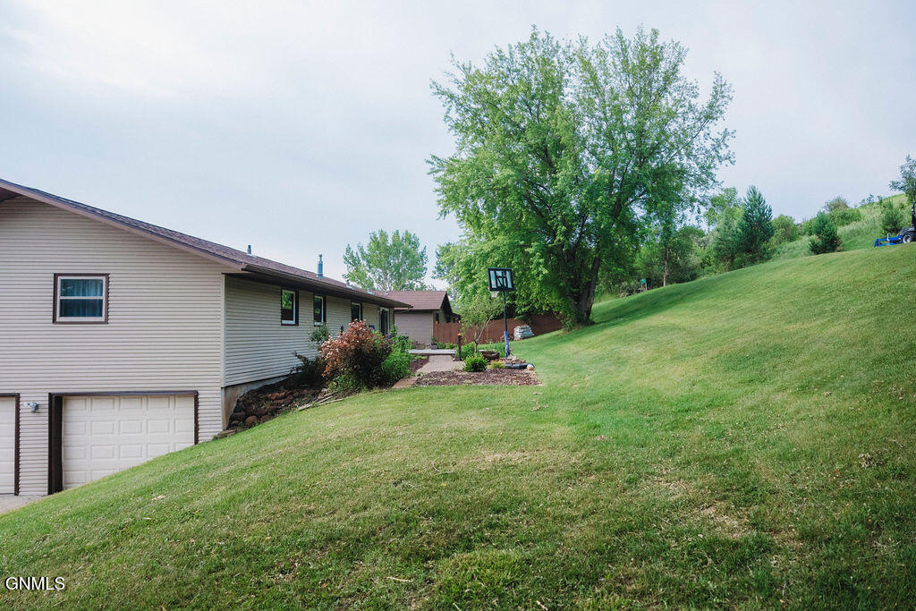 property viewer photo 7