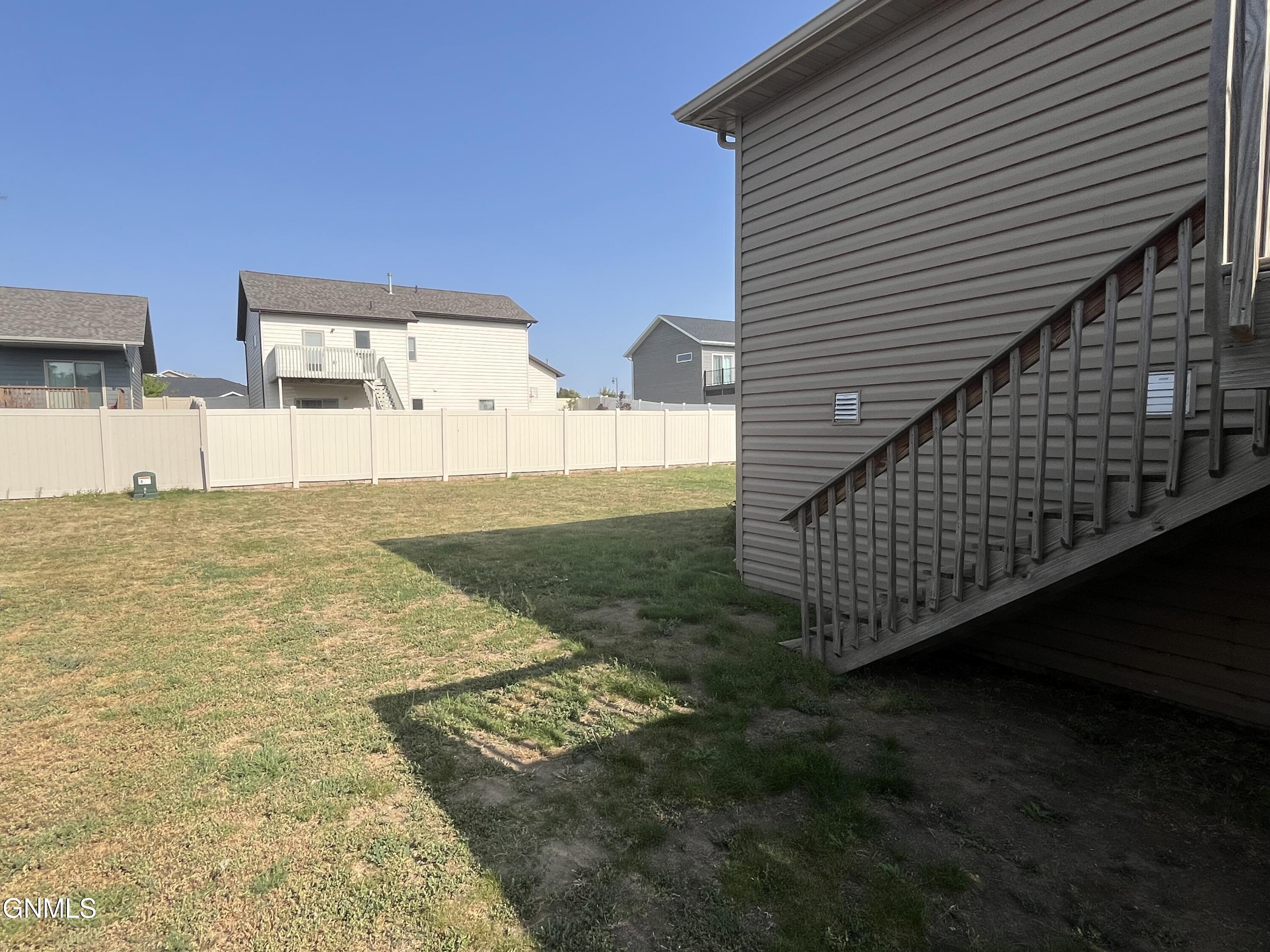 property viewer photo 22