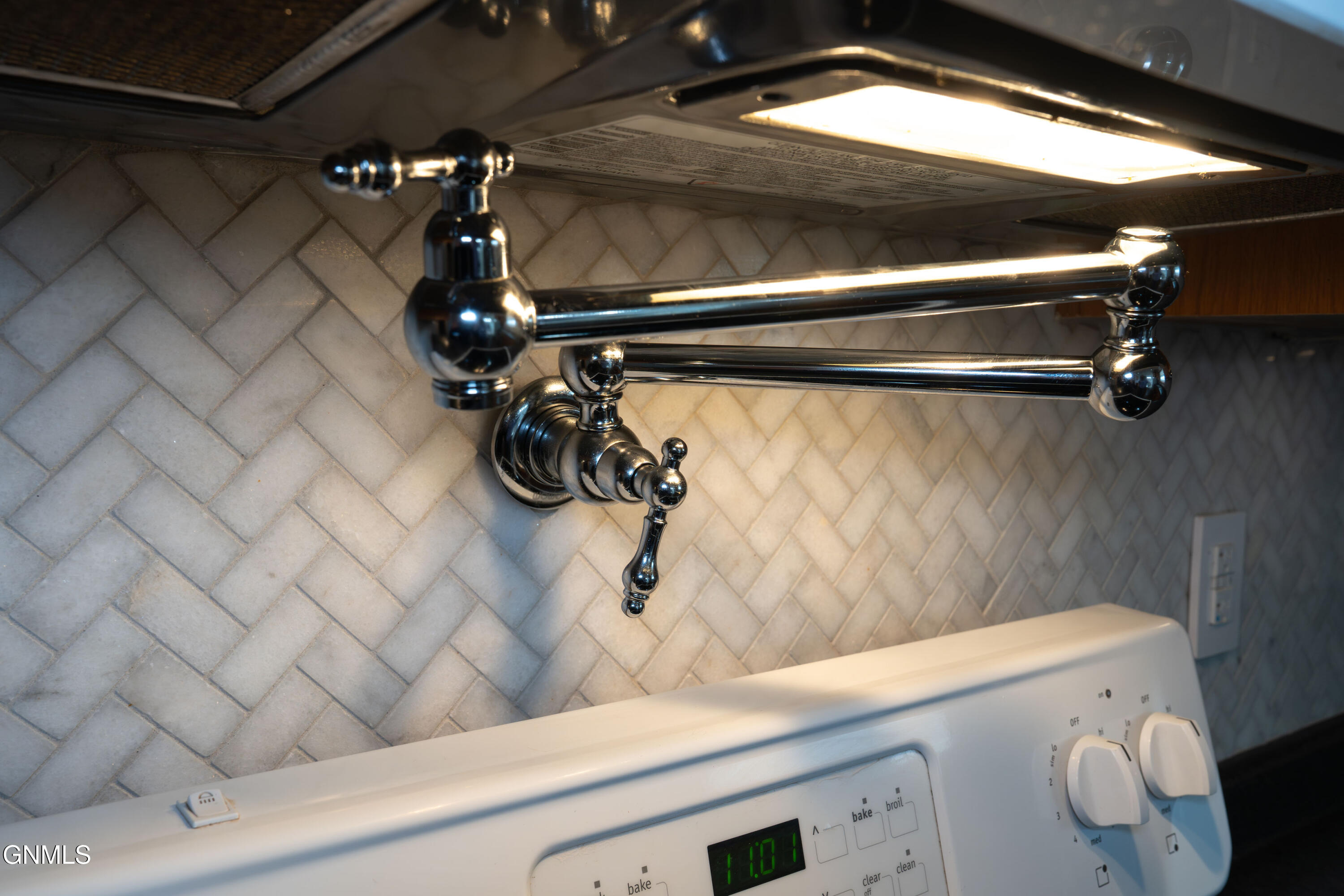 property viewer photo 12