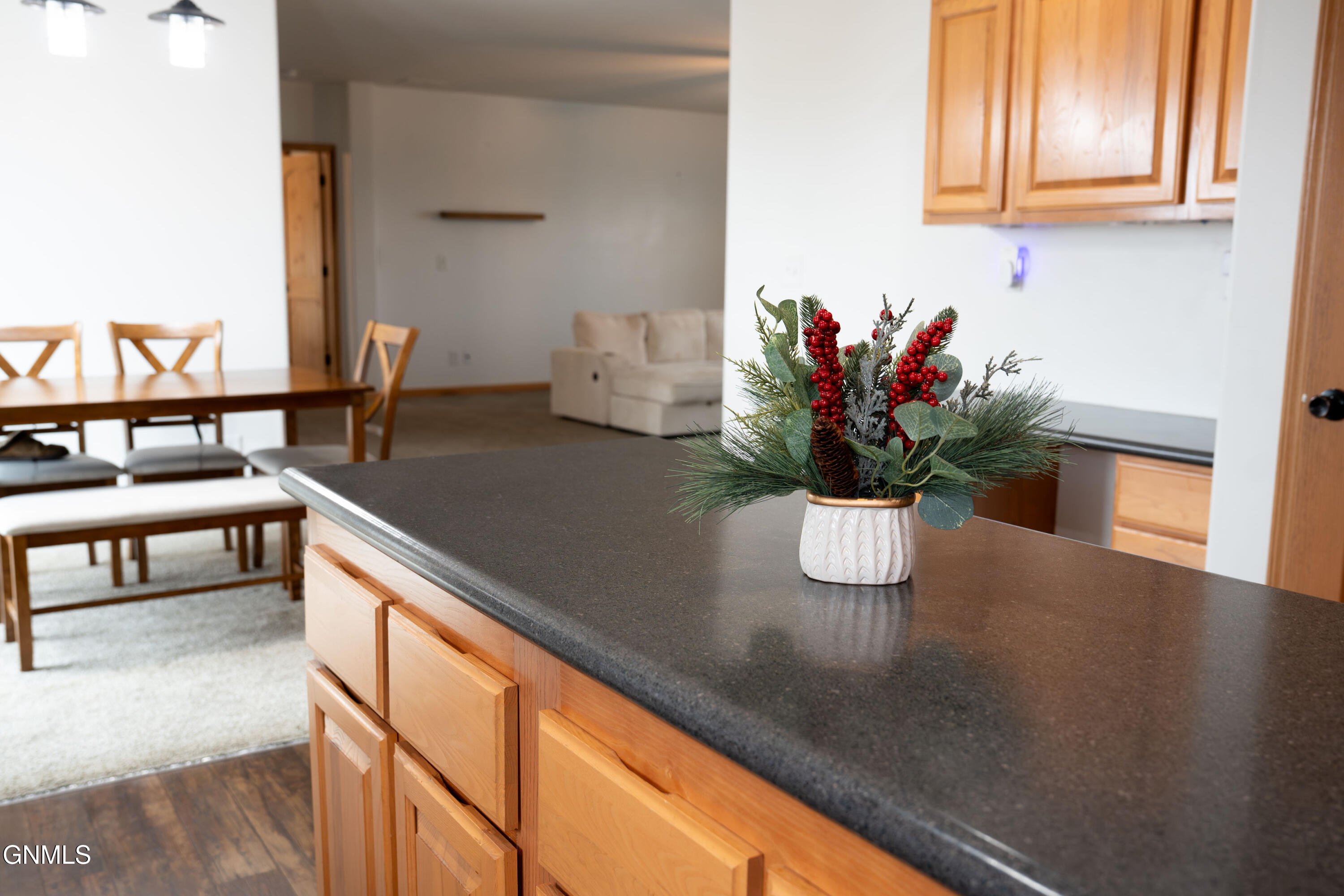 property viewer photo 13