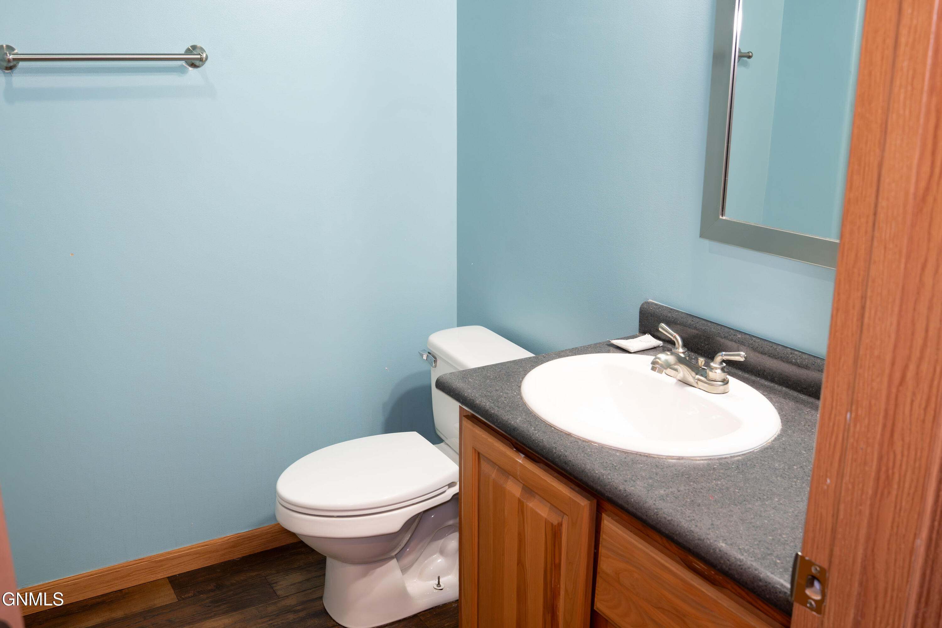 property viewer photo 14